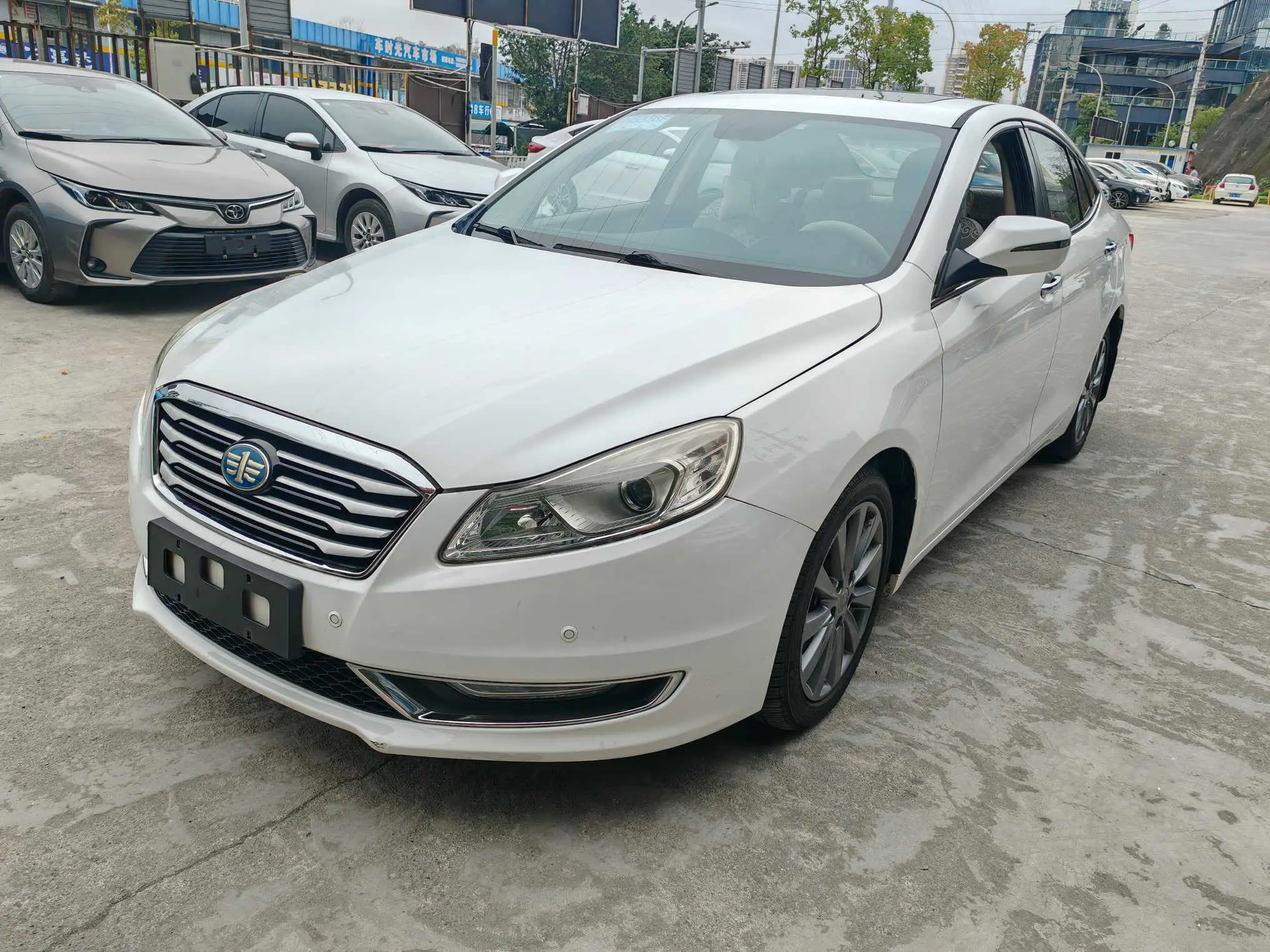 FAW Bestune B70