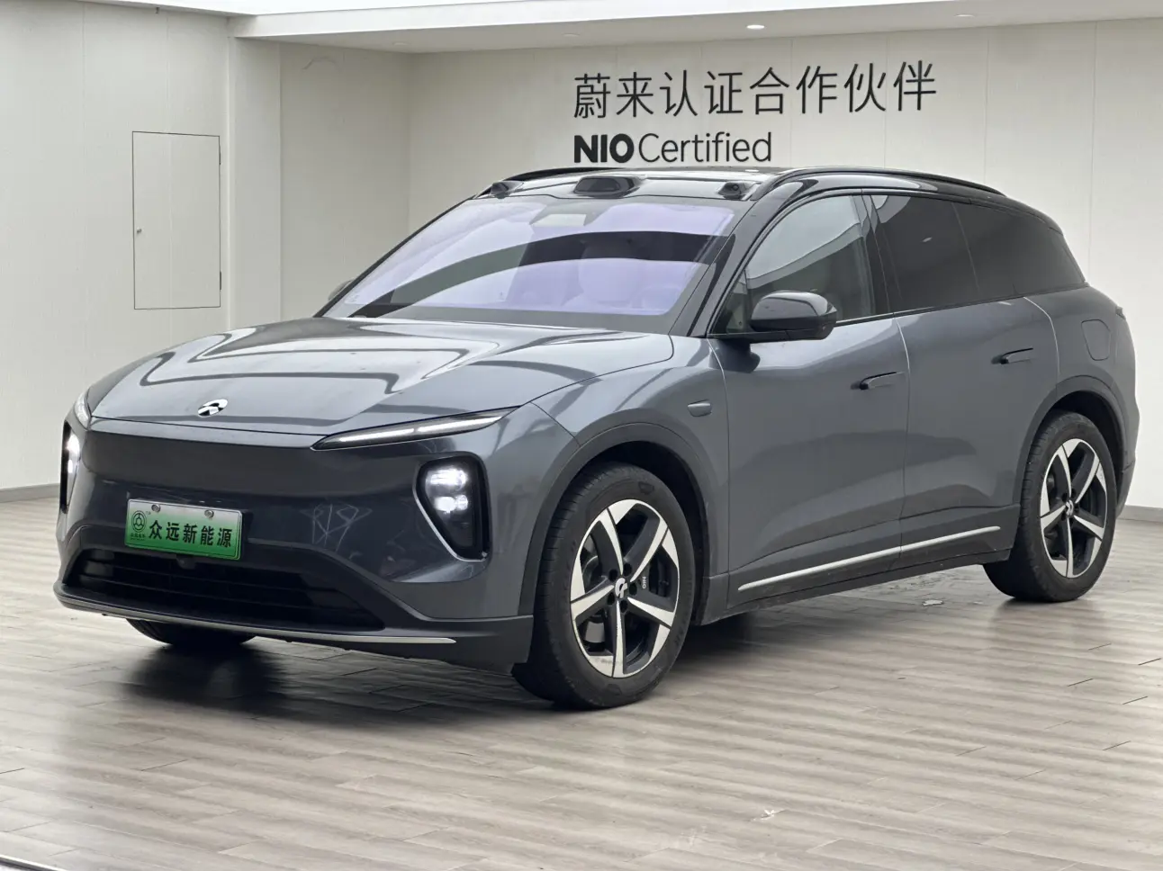 NIO ES6