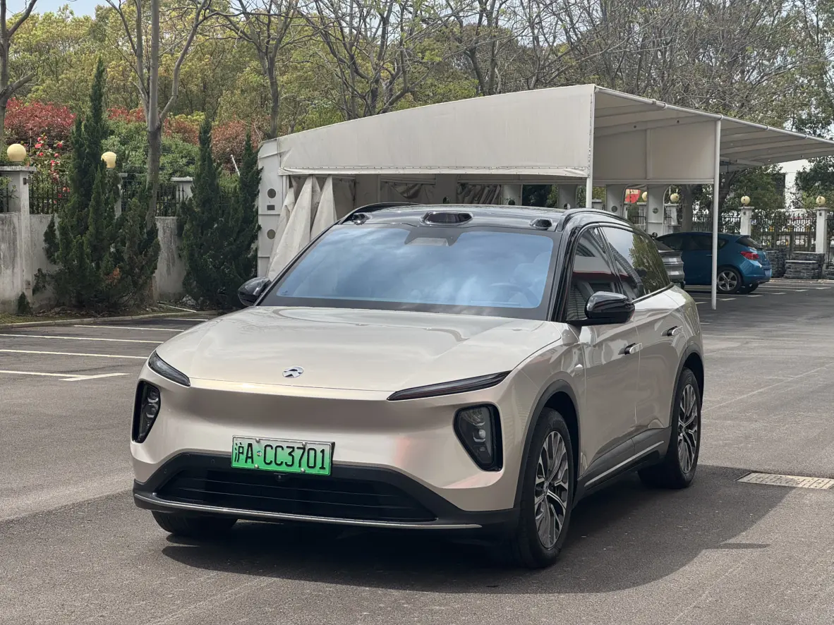 NIO ES6