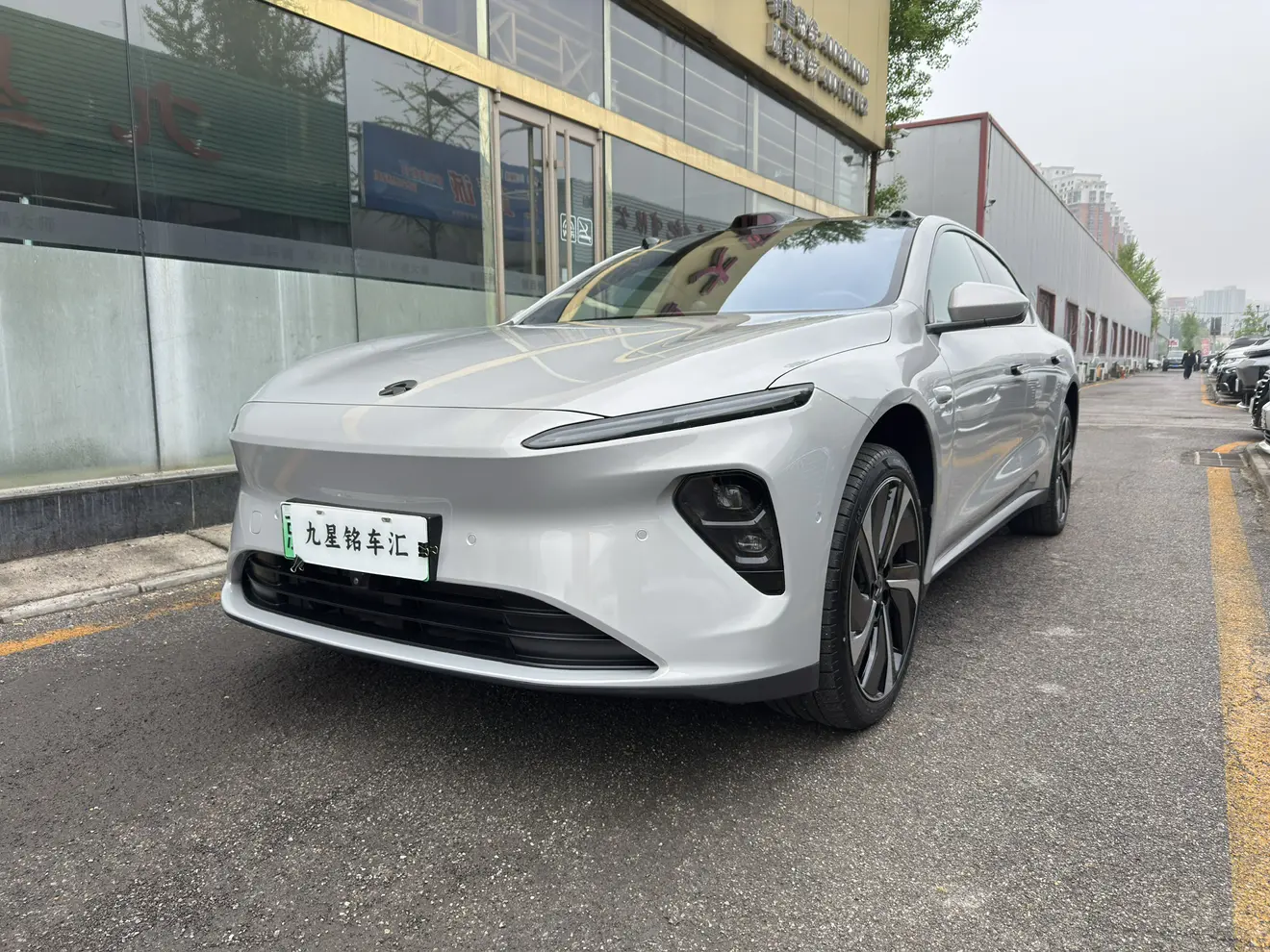 NIO ET7