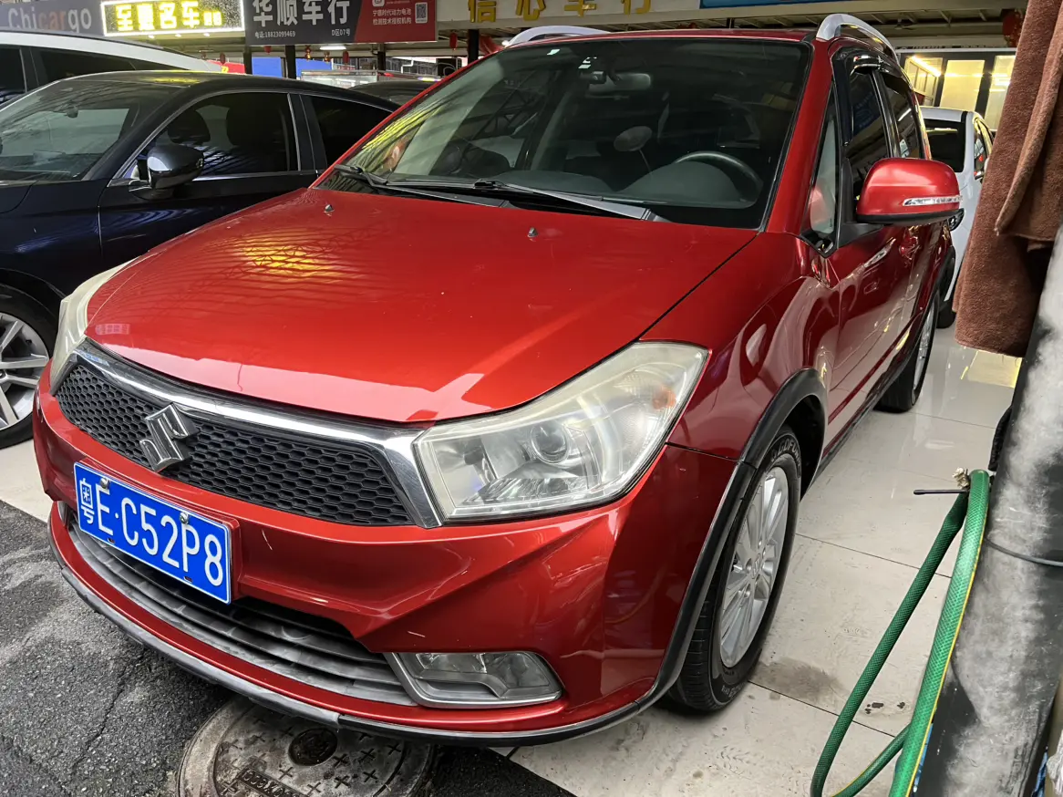 Suzuki SX4
