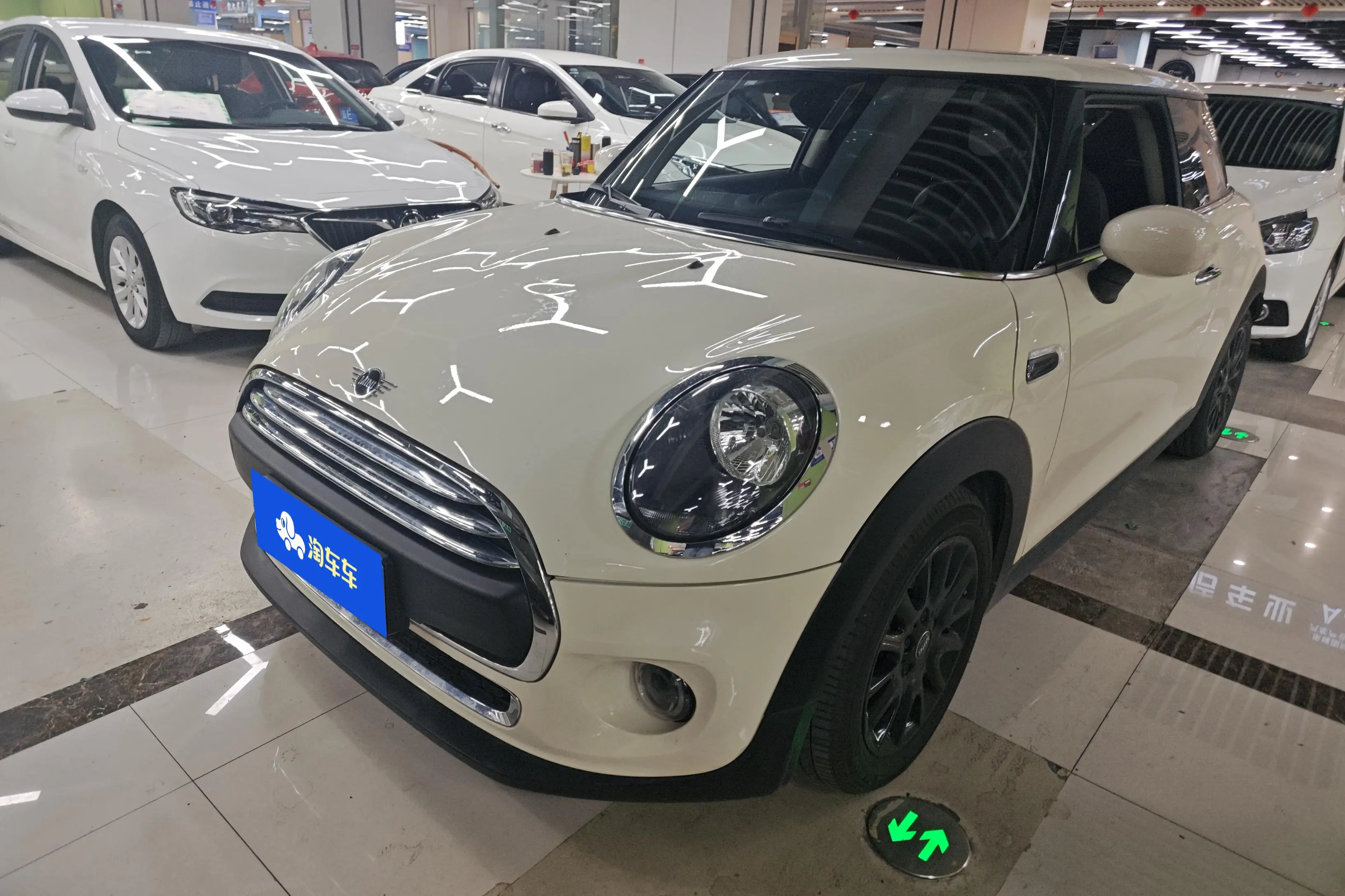 MINI MINI