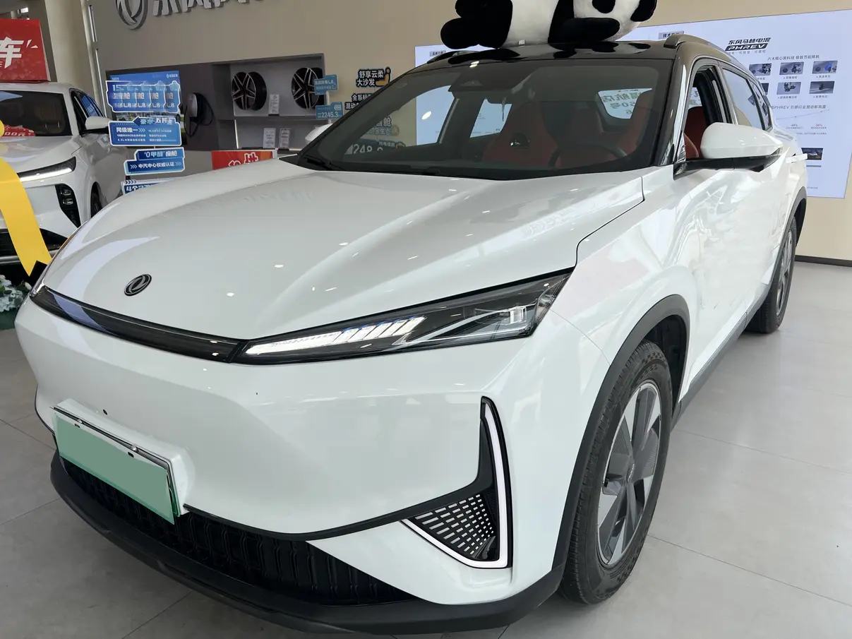 Dongfeng Fengshen L7 PHEV