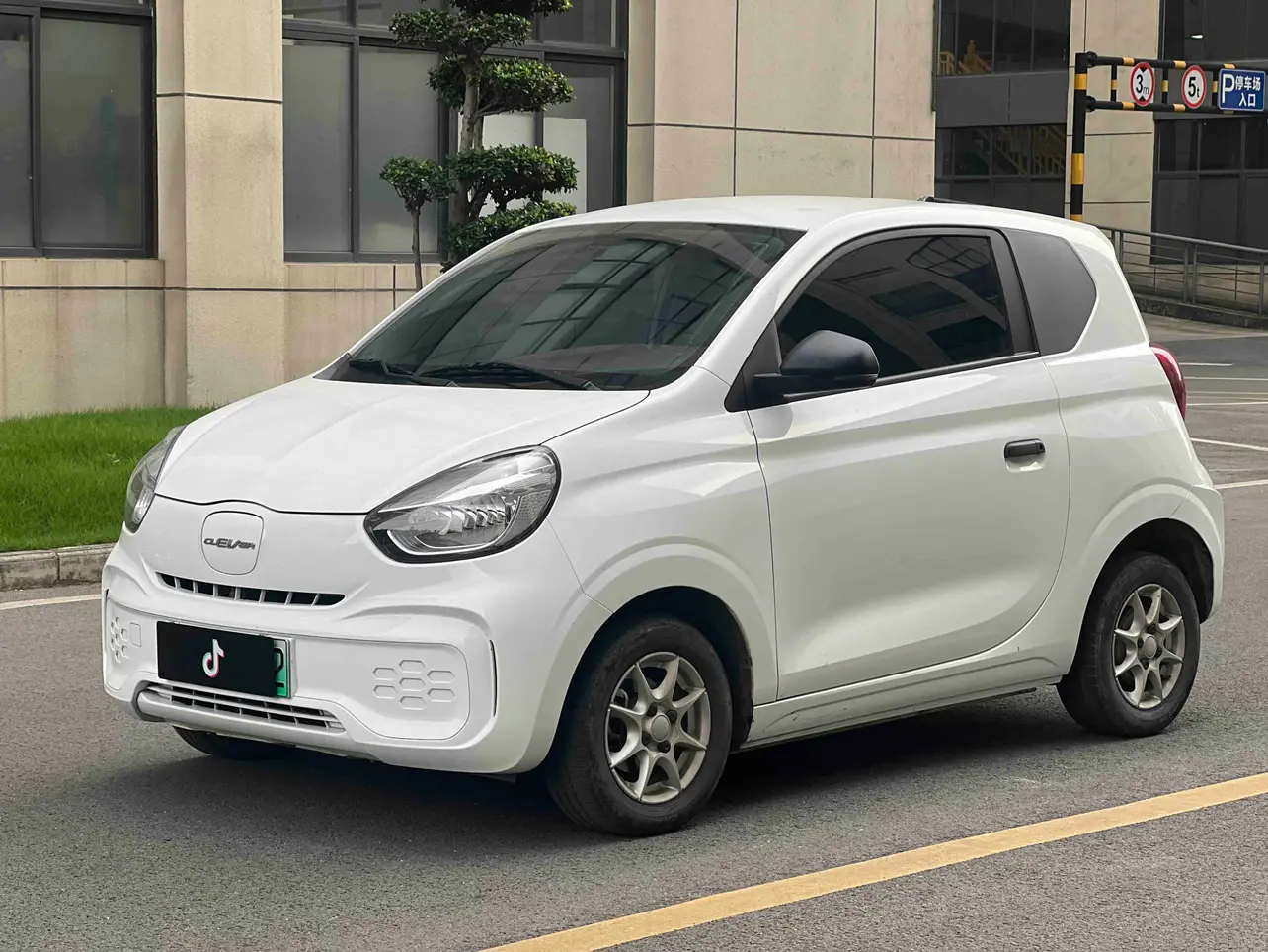 Roewe CLEVER