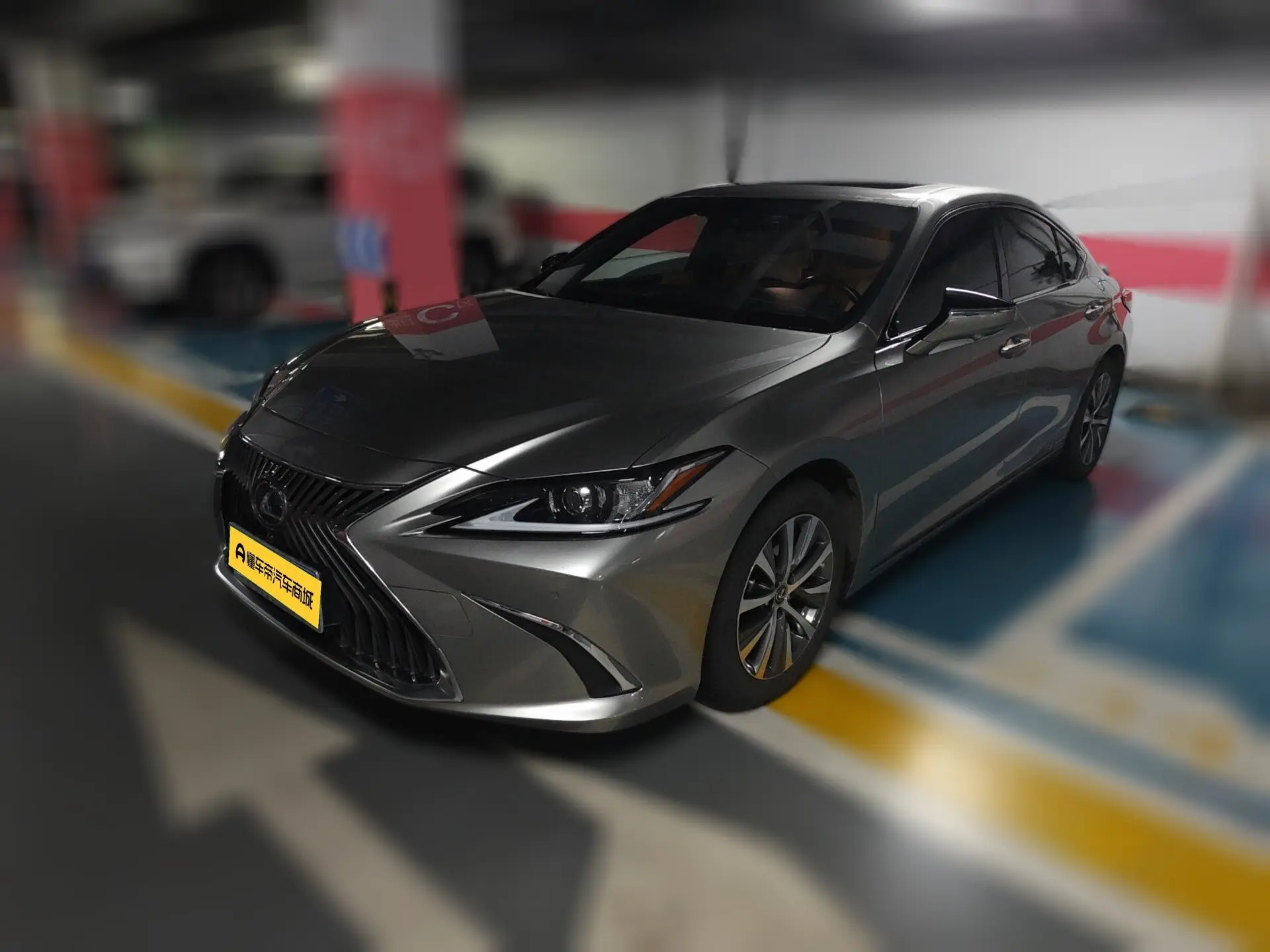 Lexus ES