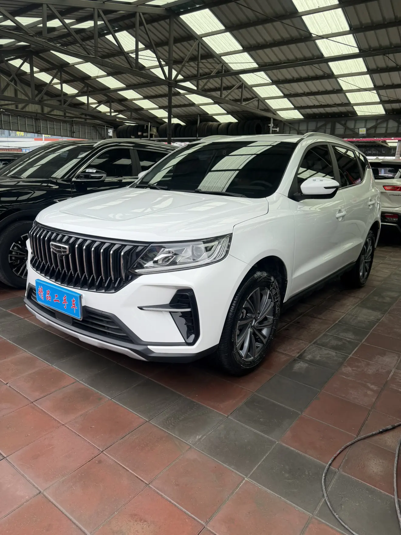 Geely Vision X6
