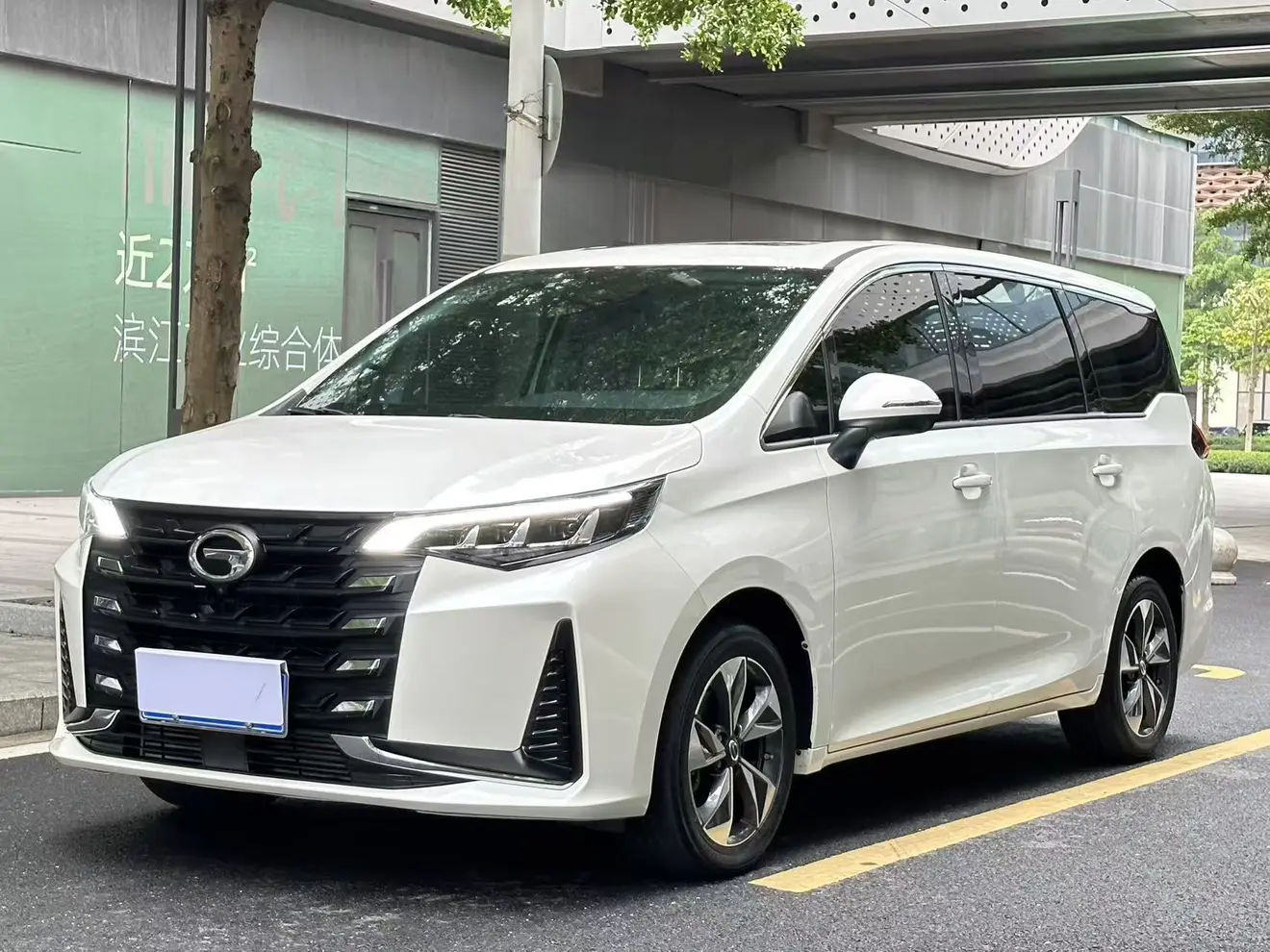 GAC Trumpchi M6
