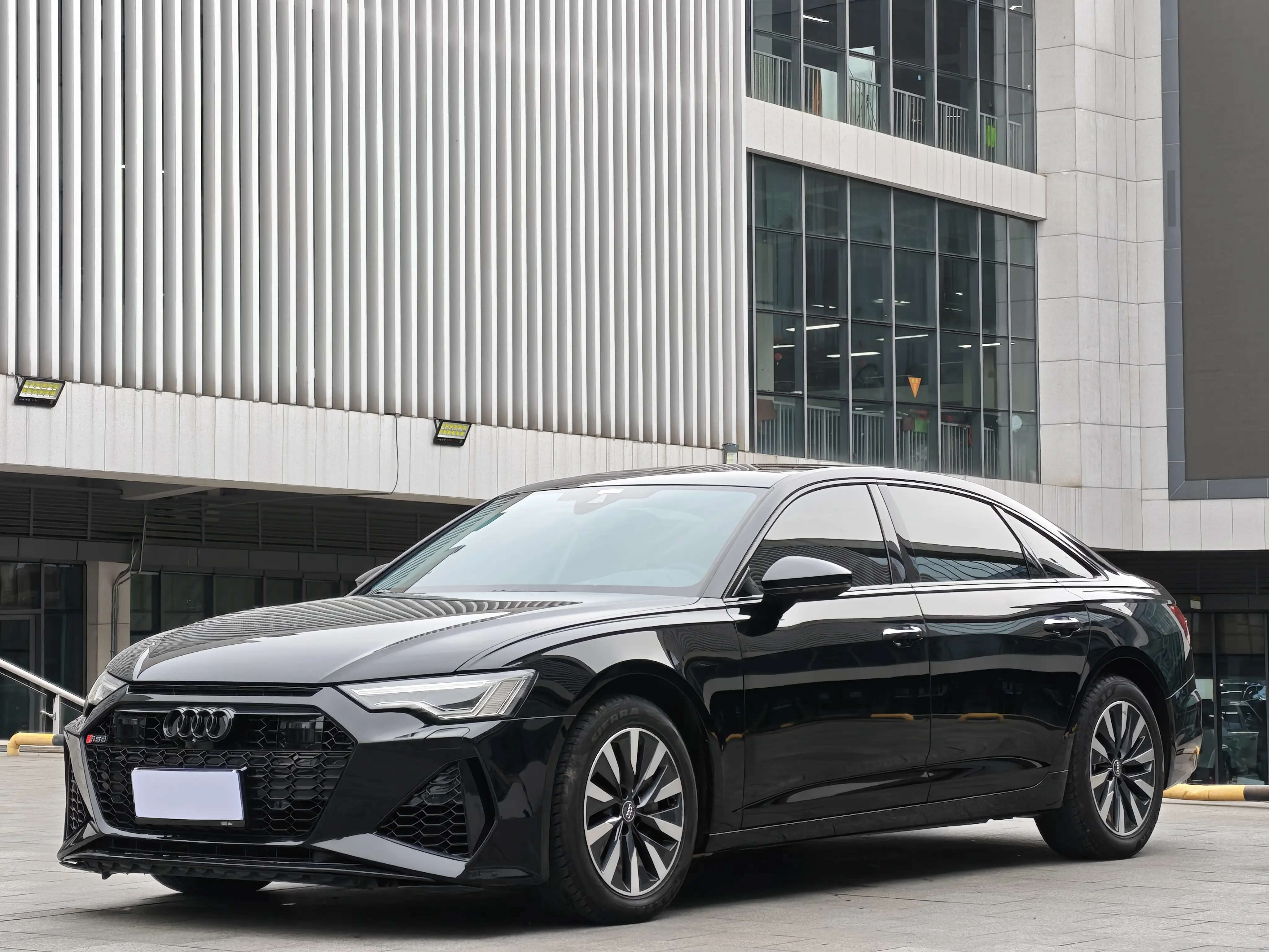 Audi A6L