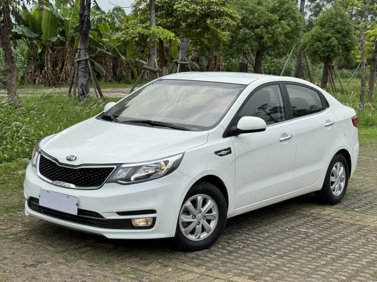 Kia K2