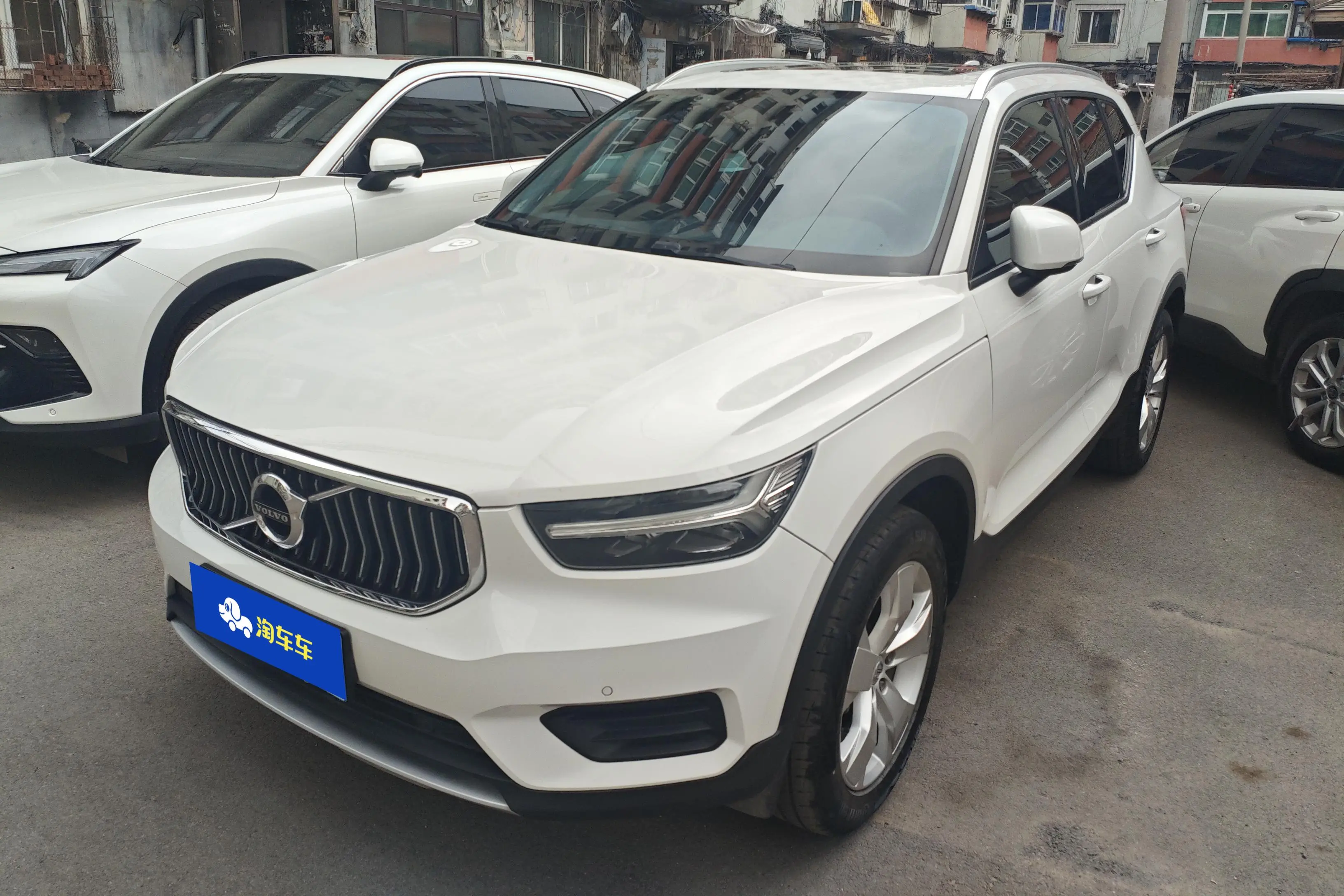 Volvo XC40