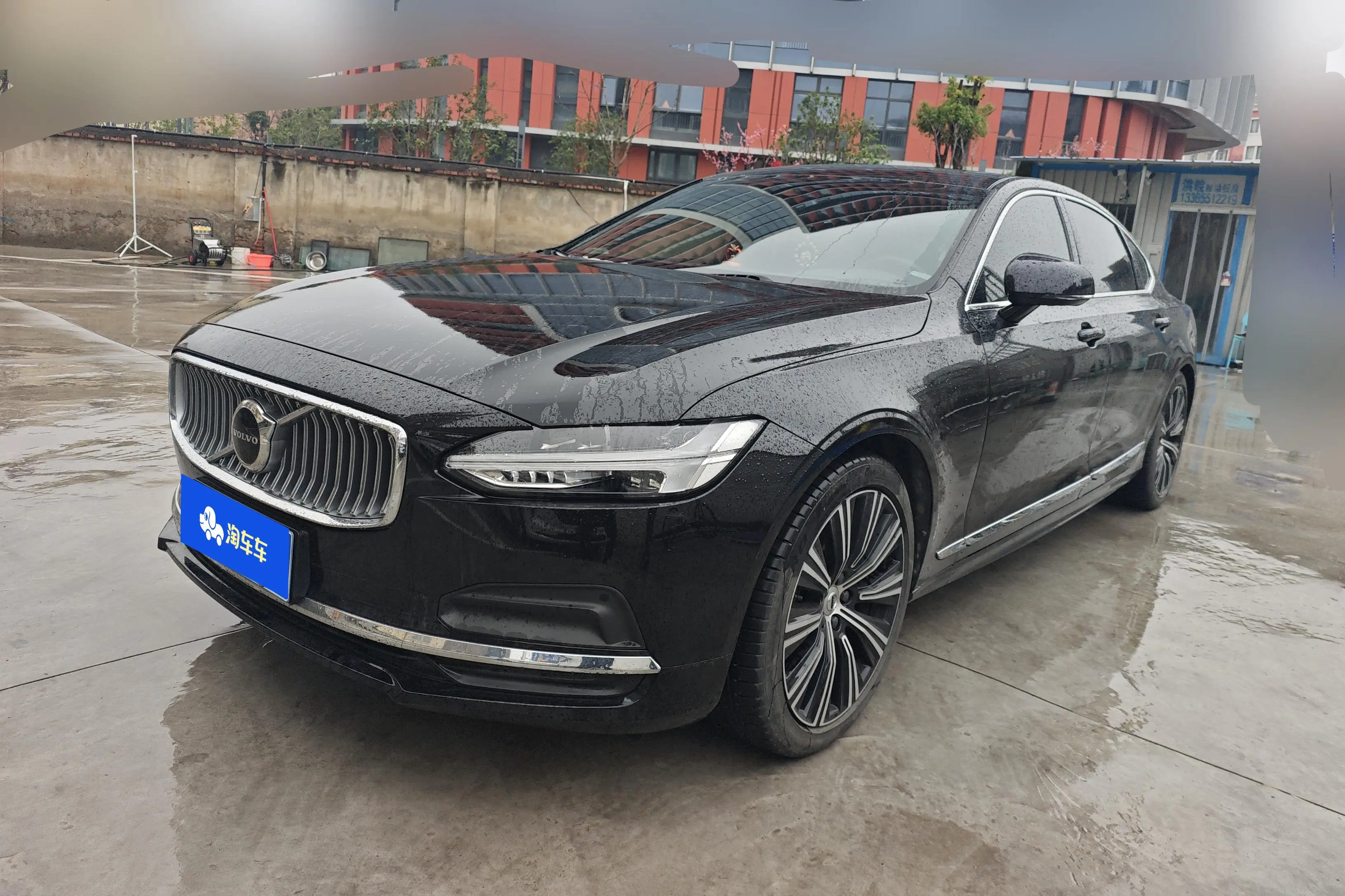 Volvo S90