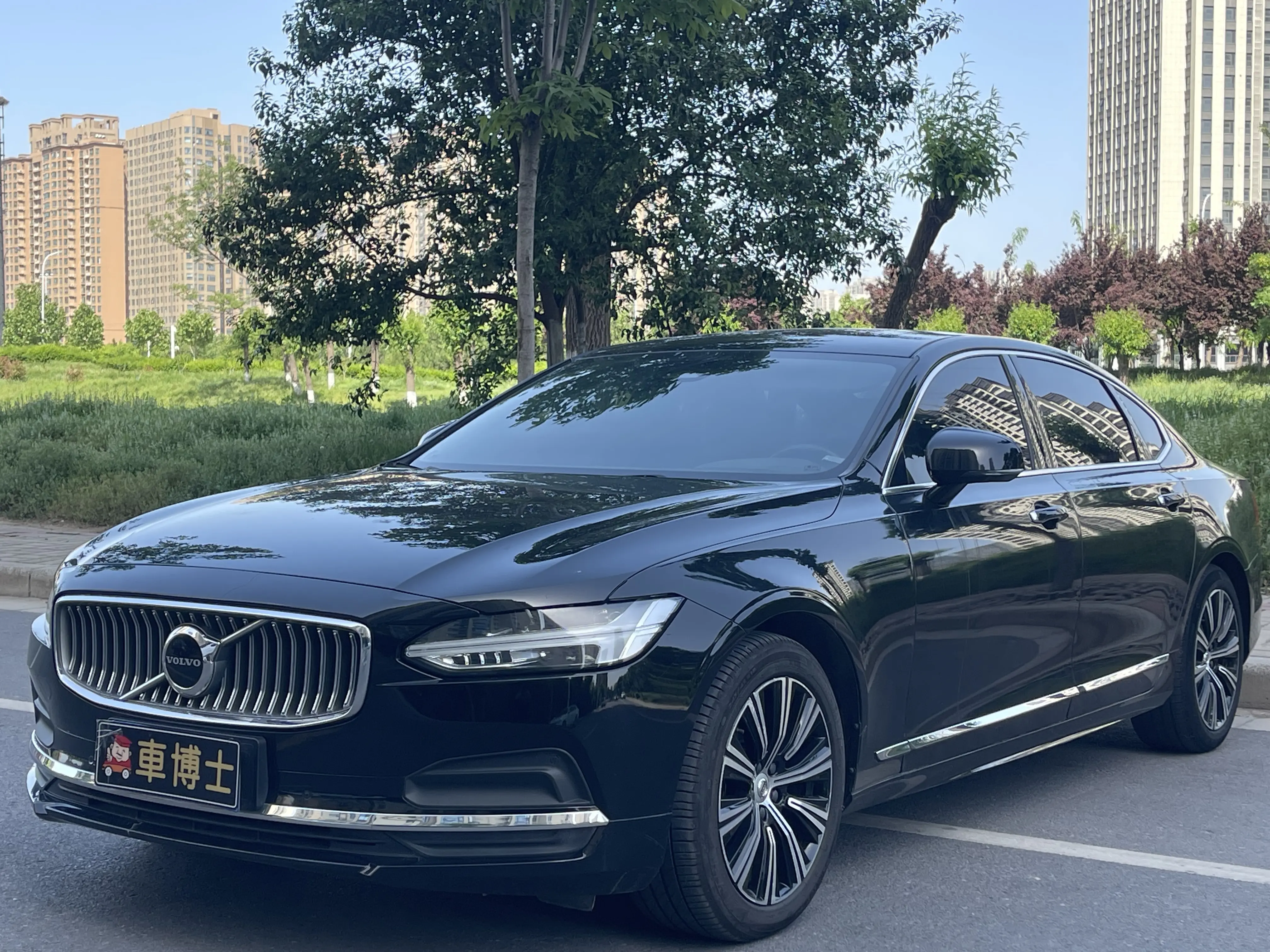 Volvo S90