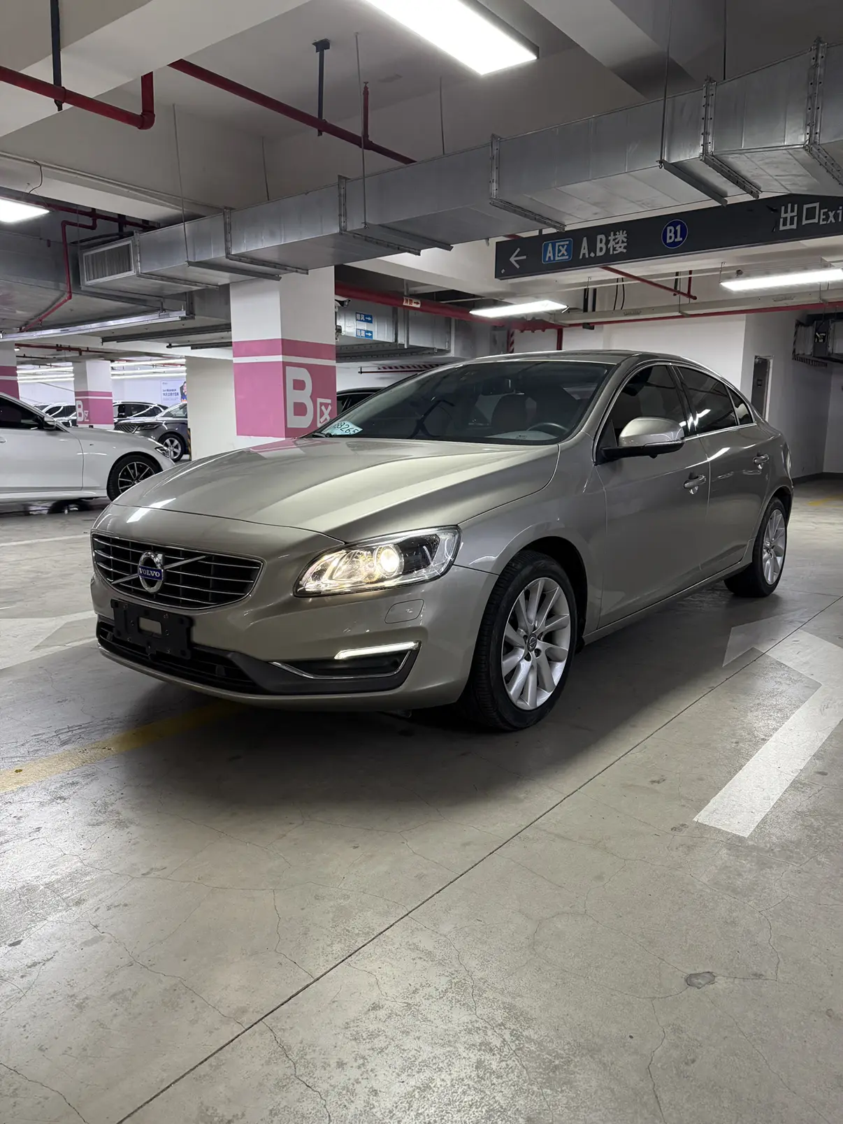 Volvo S60