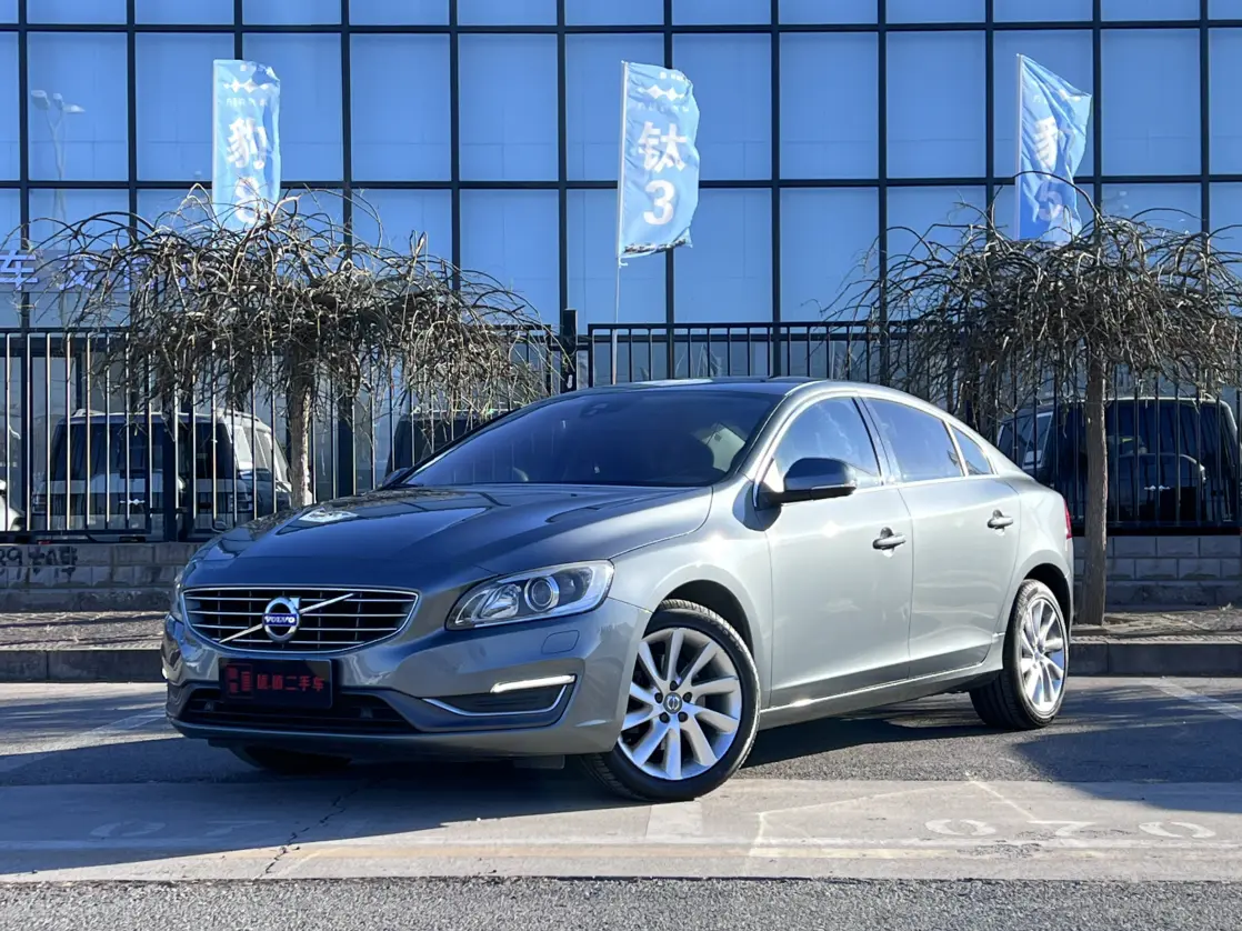 Volvo S60