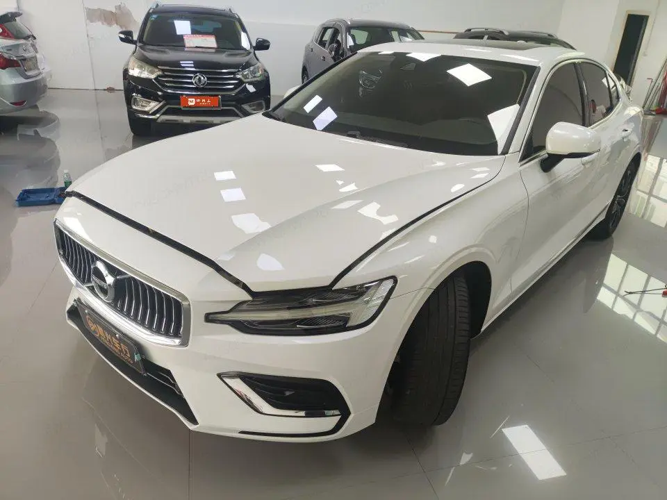 Volvo S60