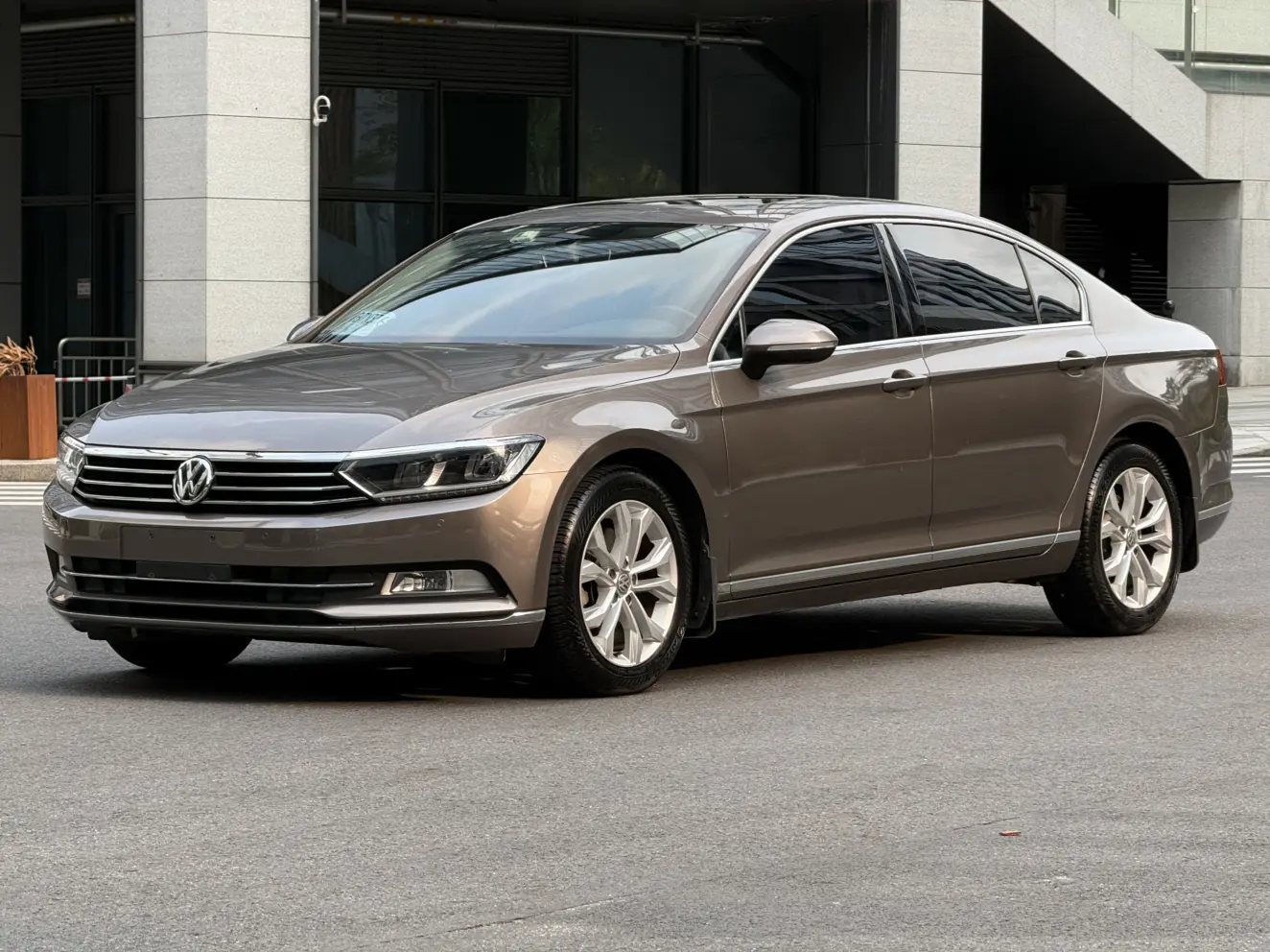 Volkswagen Magotan