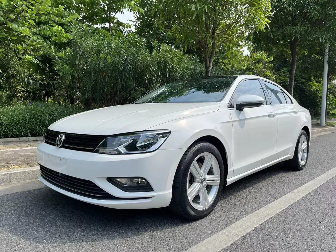Volkswagen Lamando