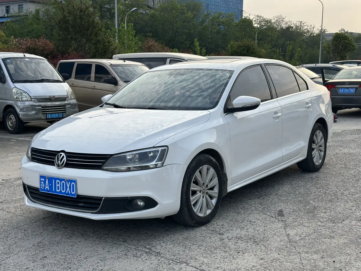 Volkswagen Sagitar