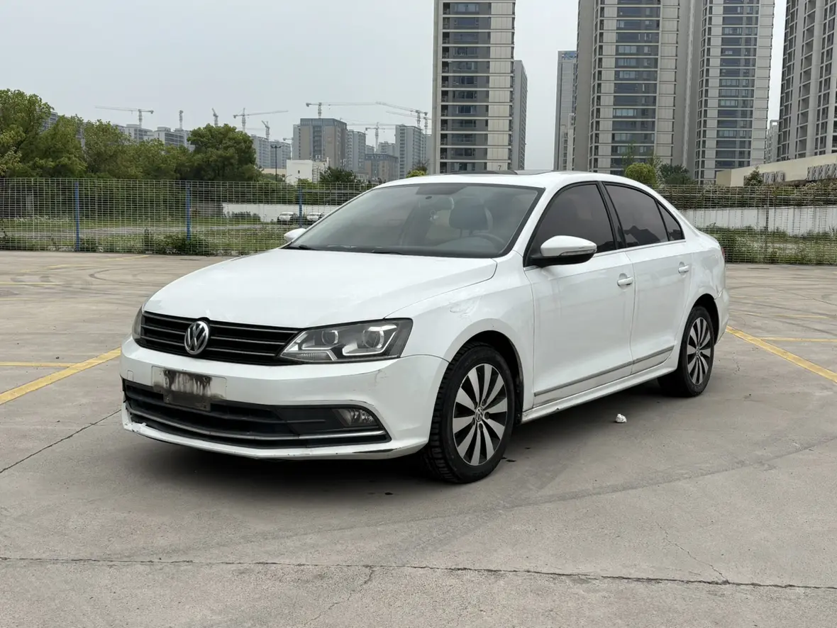 Volkswagen Sagitar