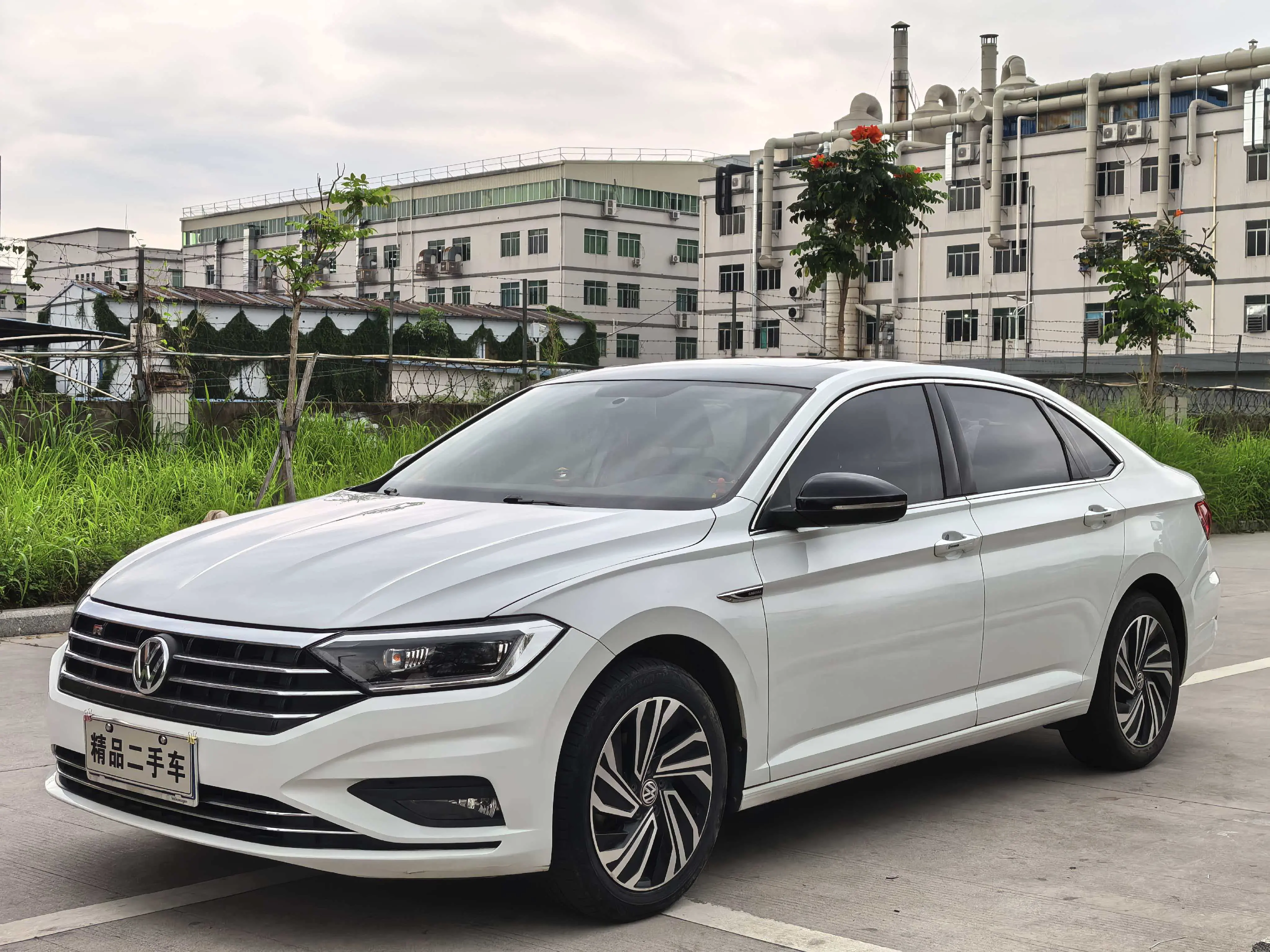 Volkswagen Sagitar
