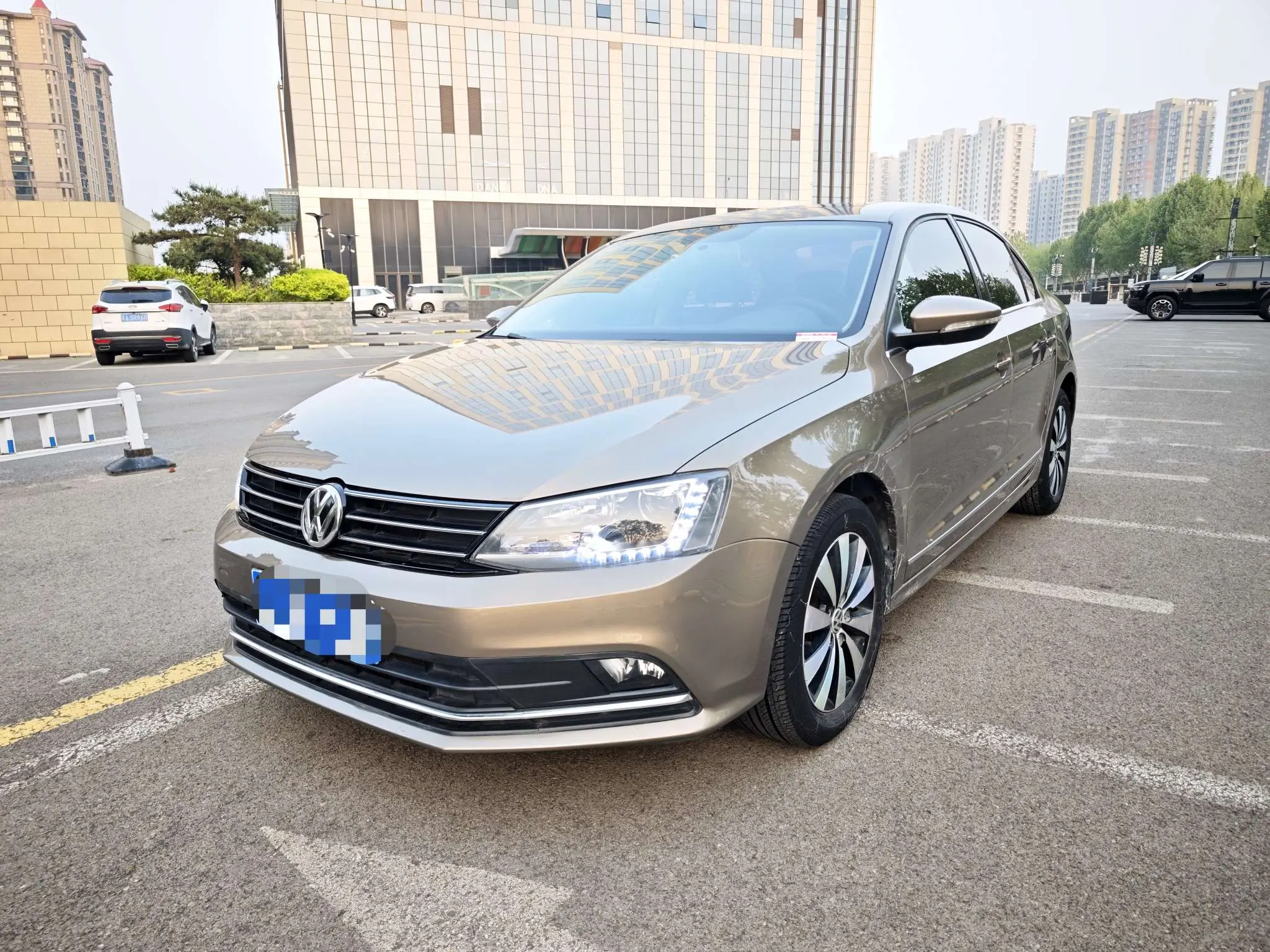 Volkswagen Sagitar