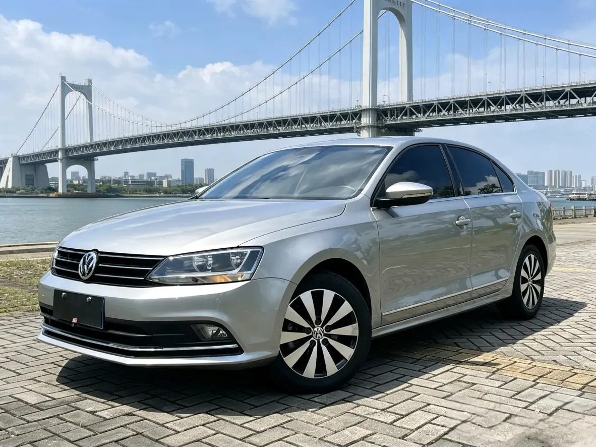 Volkswagen Sagitar