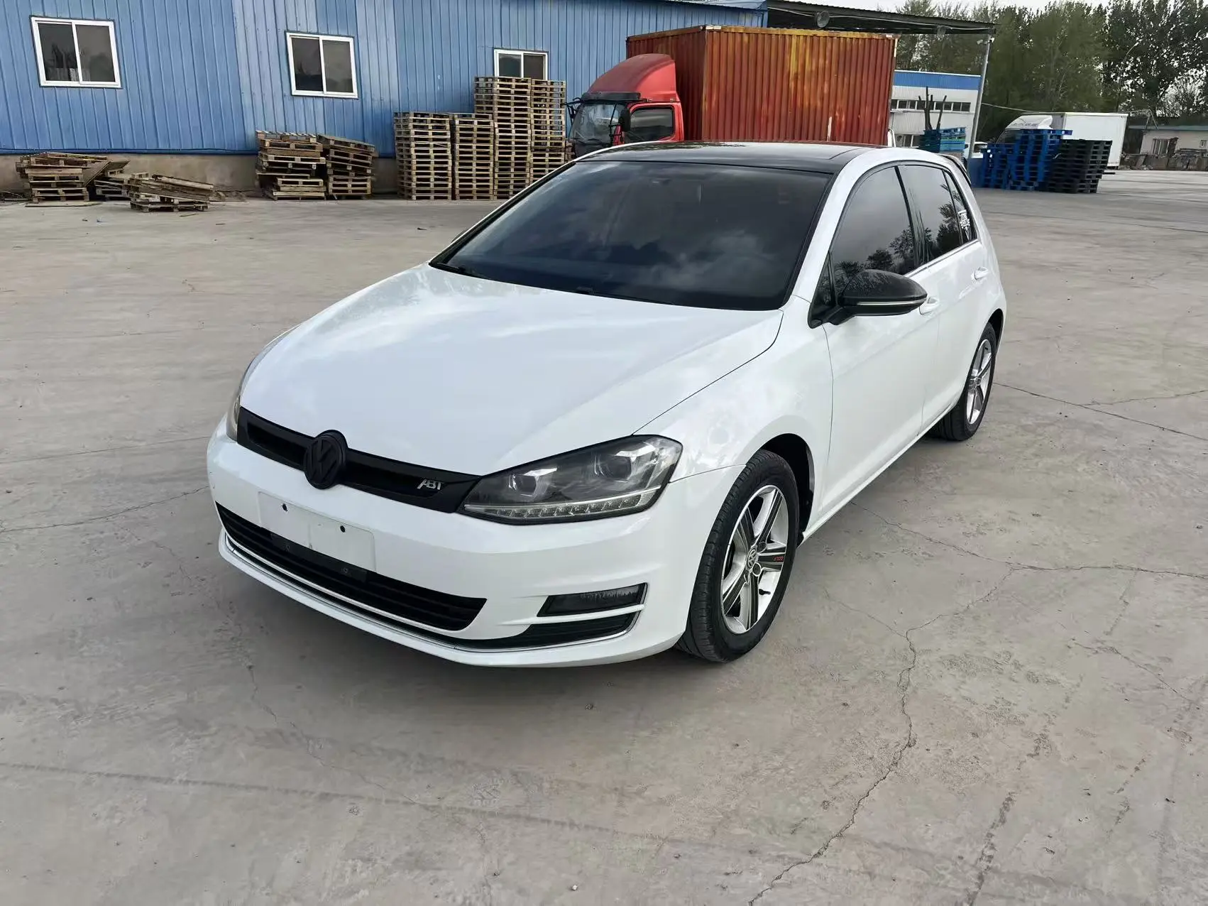 Volkswagen Golf
