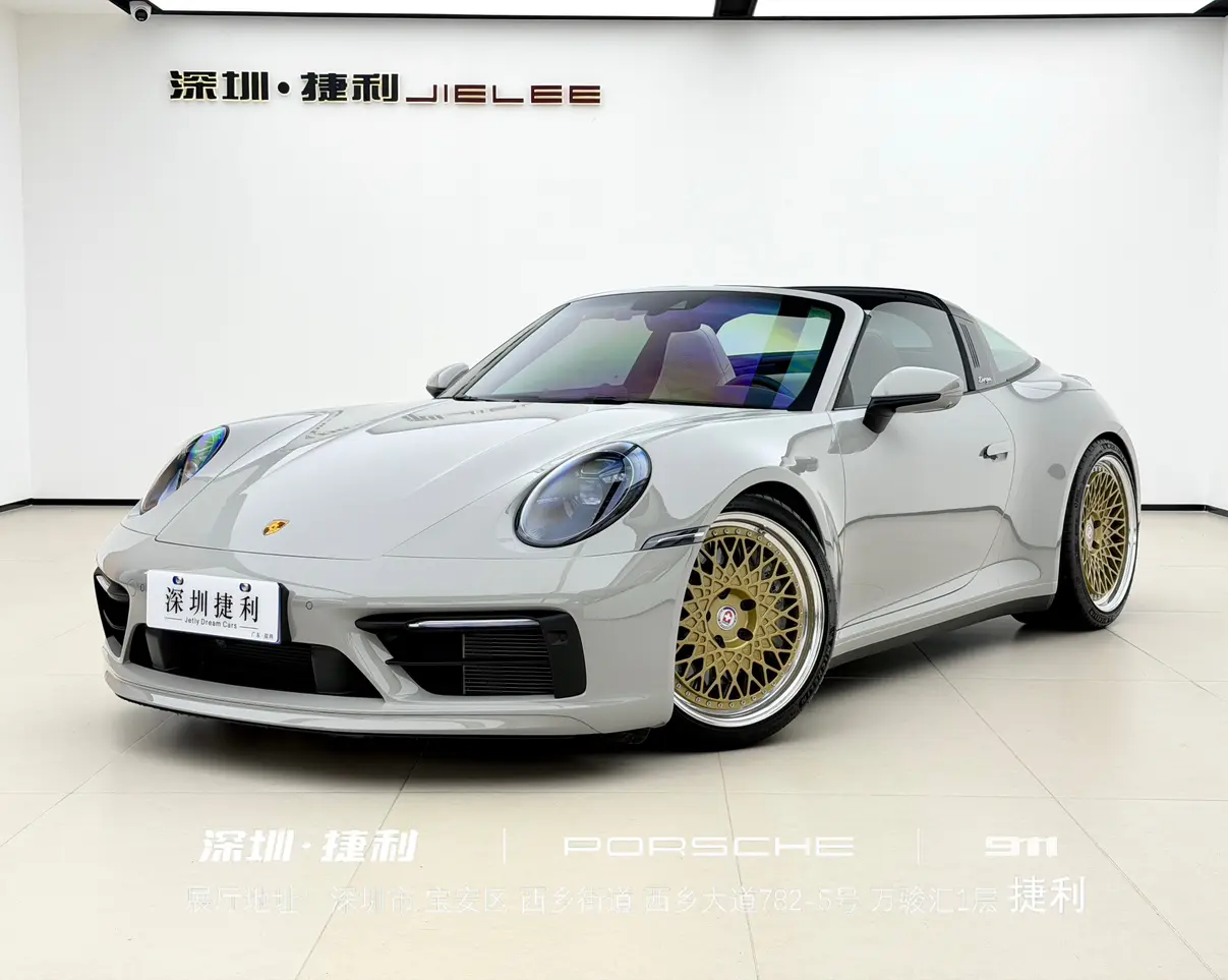 Porsche 911