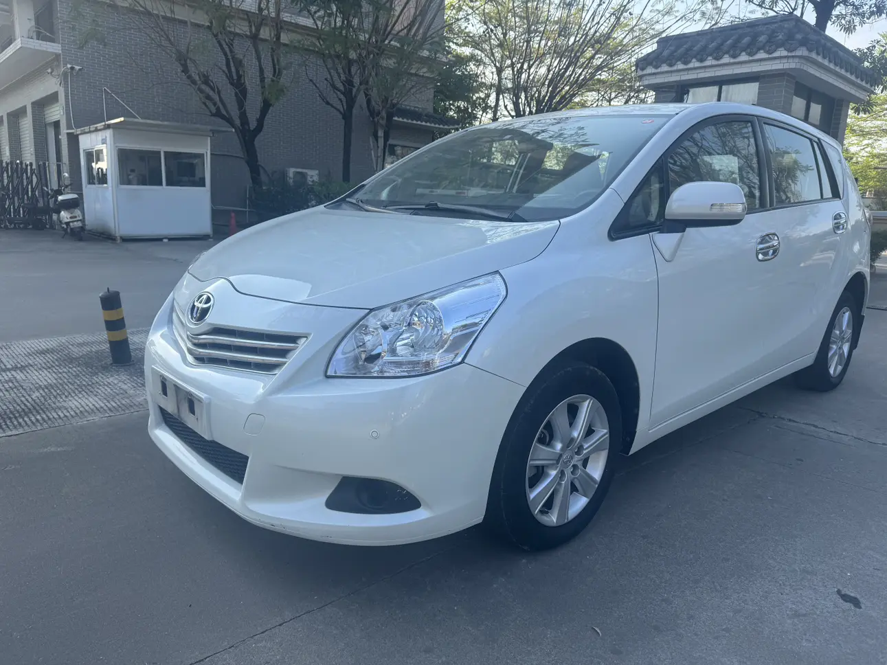 Toyota Verso / EZ