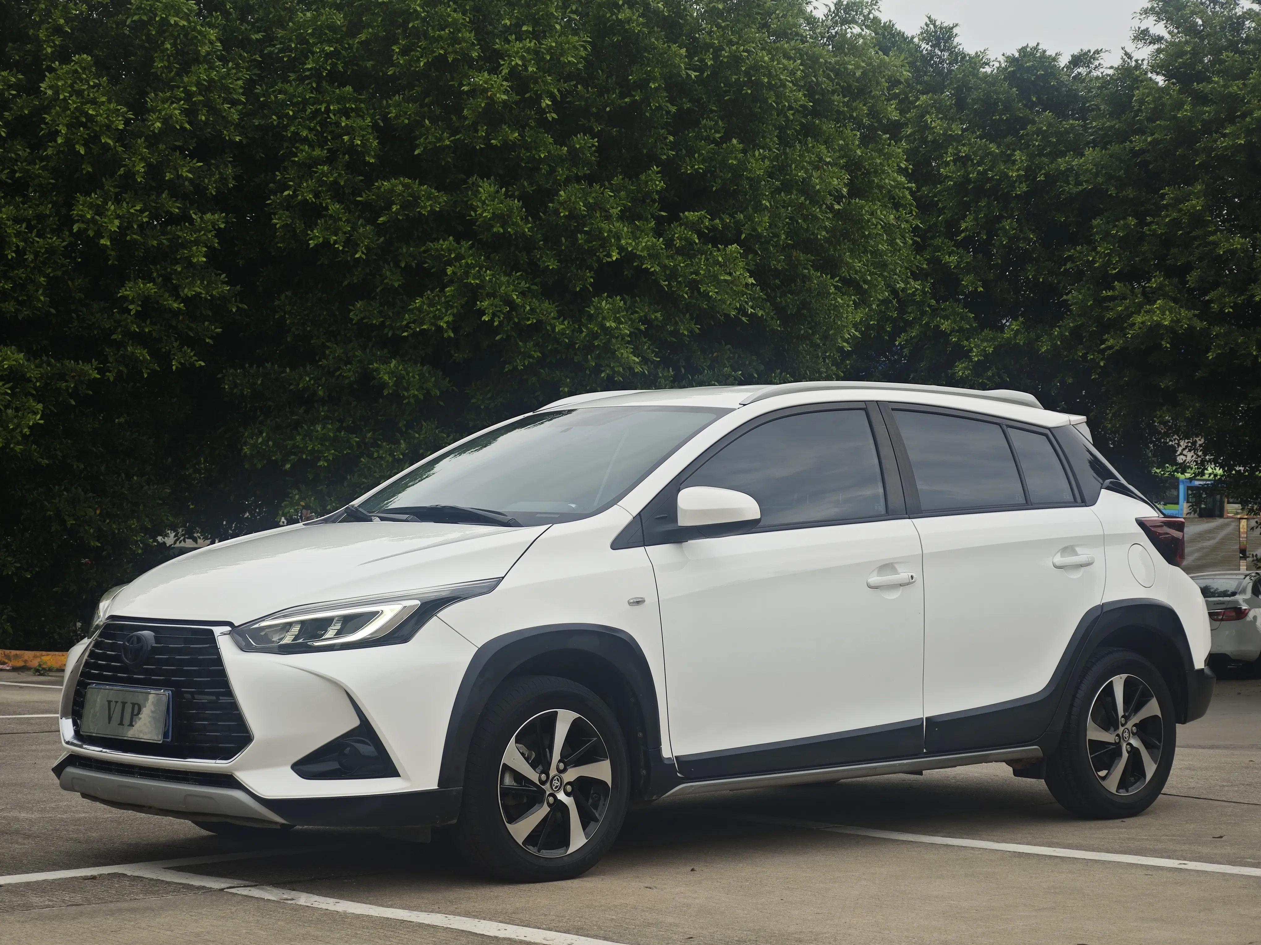 Toyota Yaris L