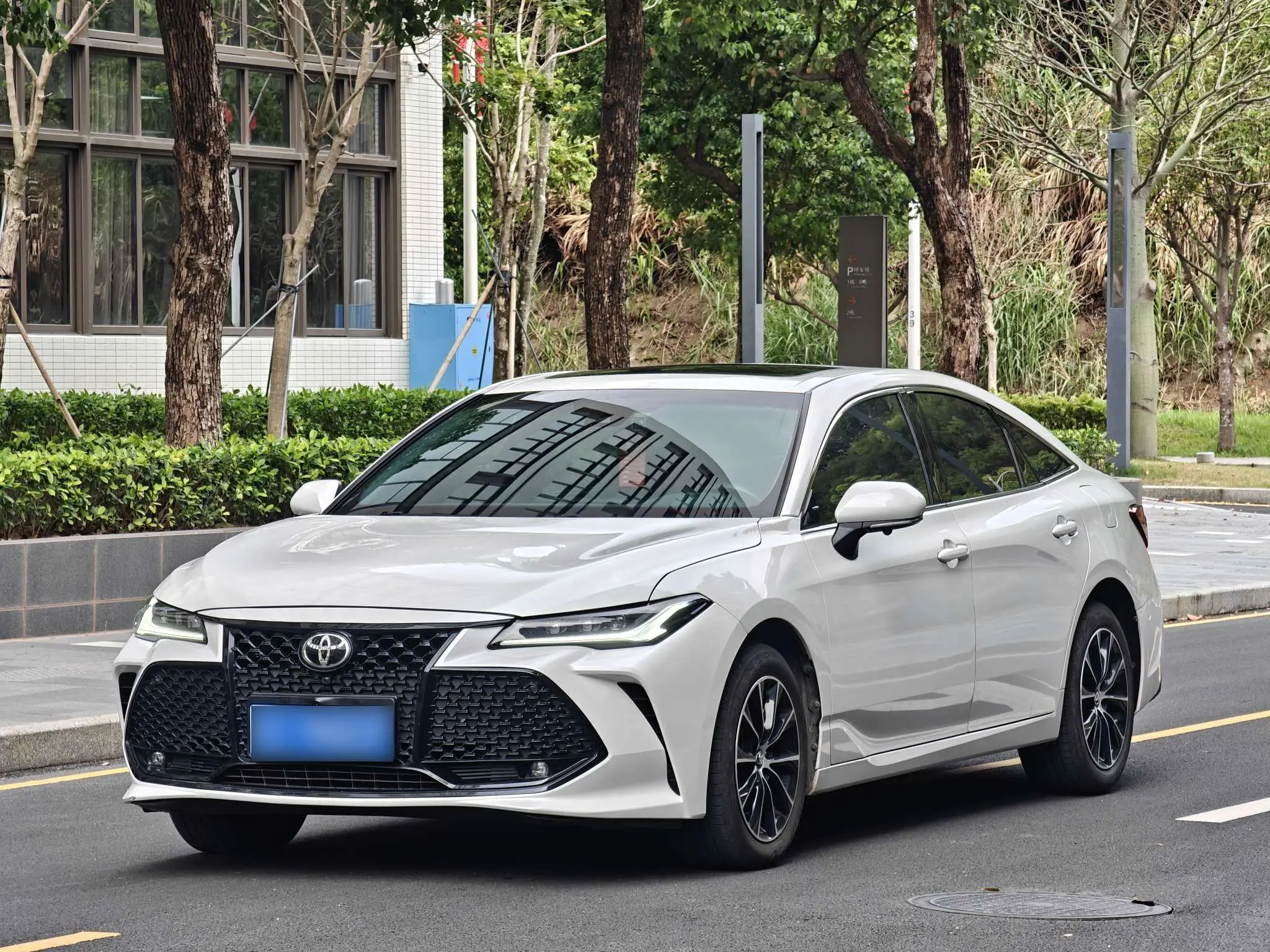 Toyota Avalon