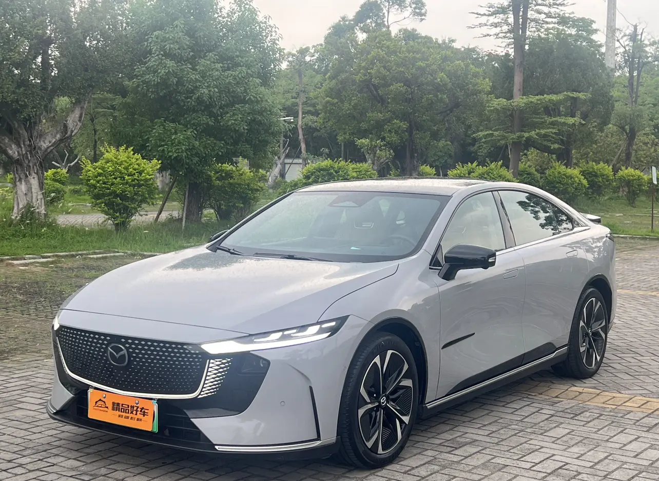 Mazda EZ-6