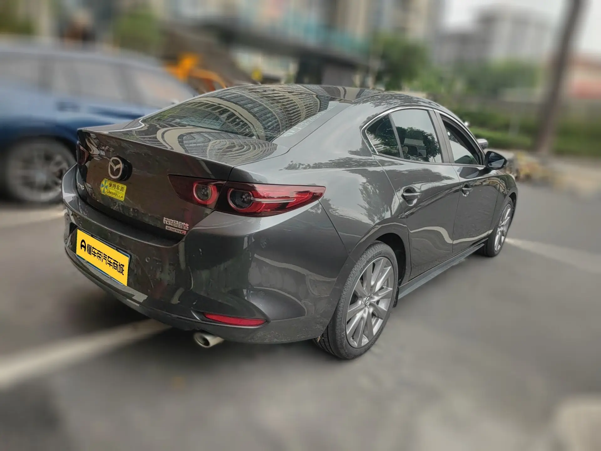 Mazda Axela