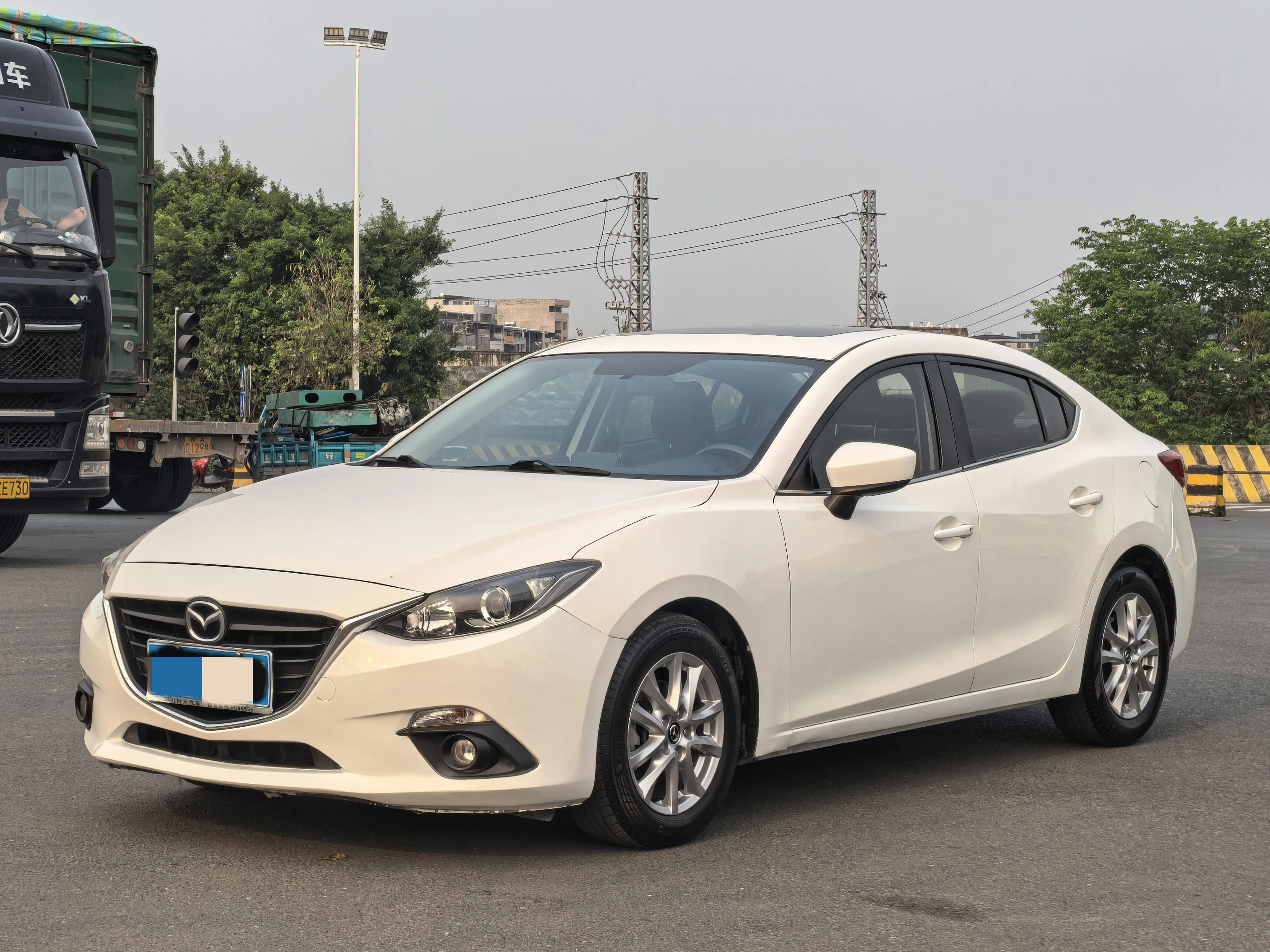 Mazda Axela
