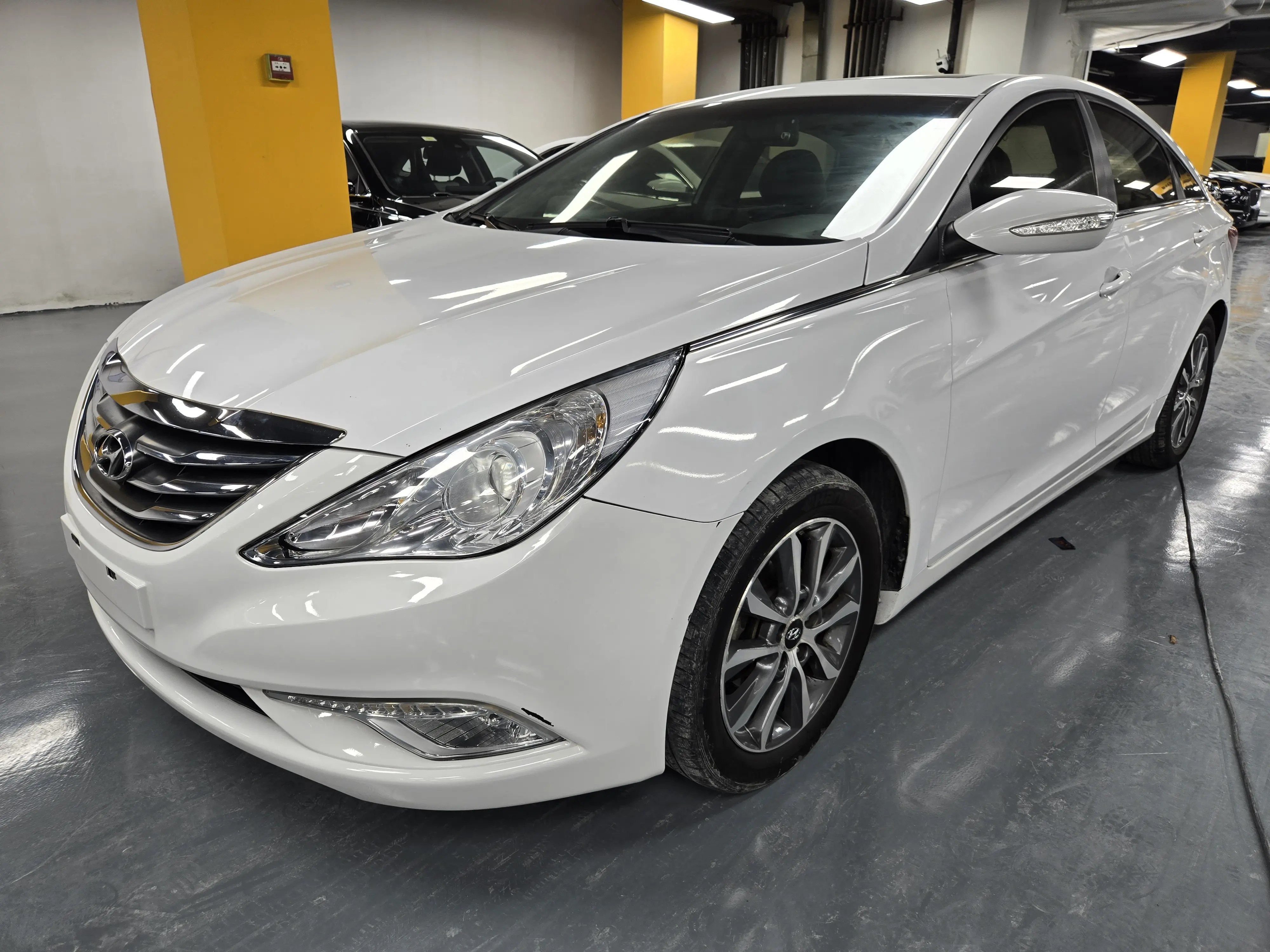 Hyundai Sonata eight