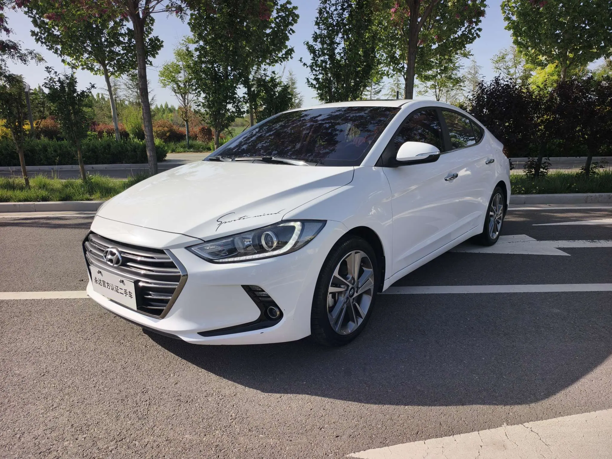 Hyundai Lead