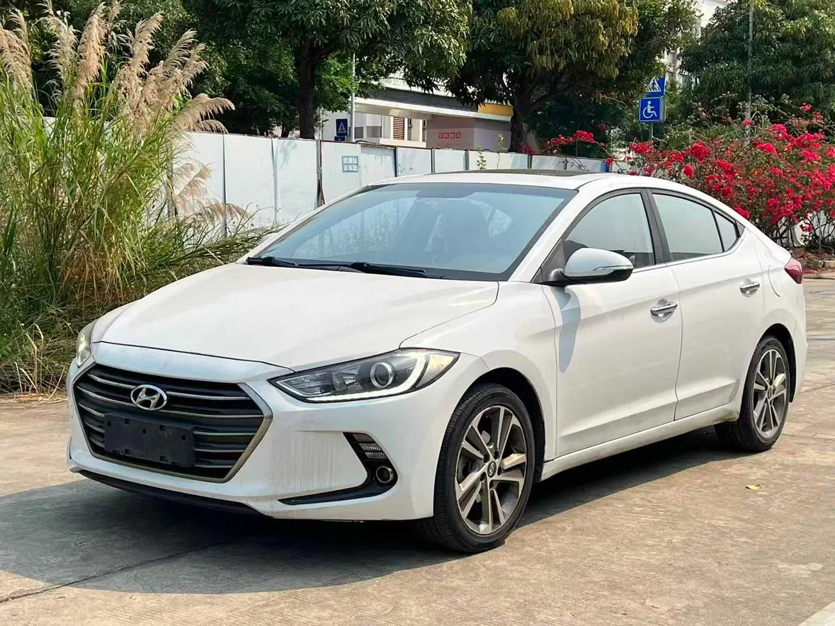 Hyundai Lead