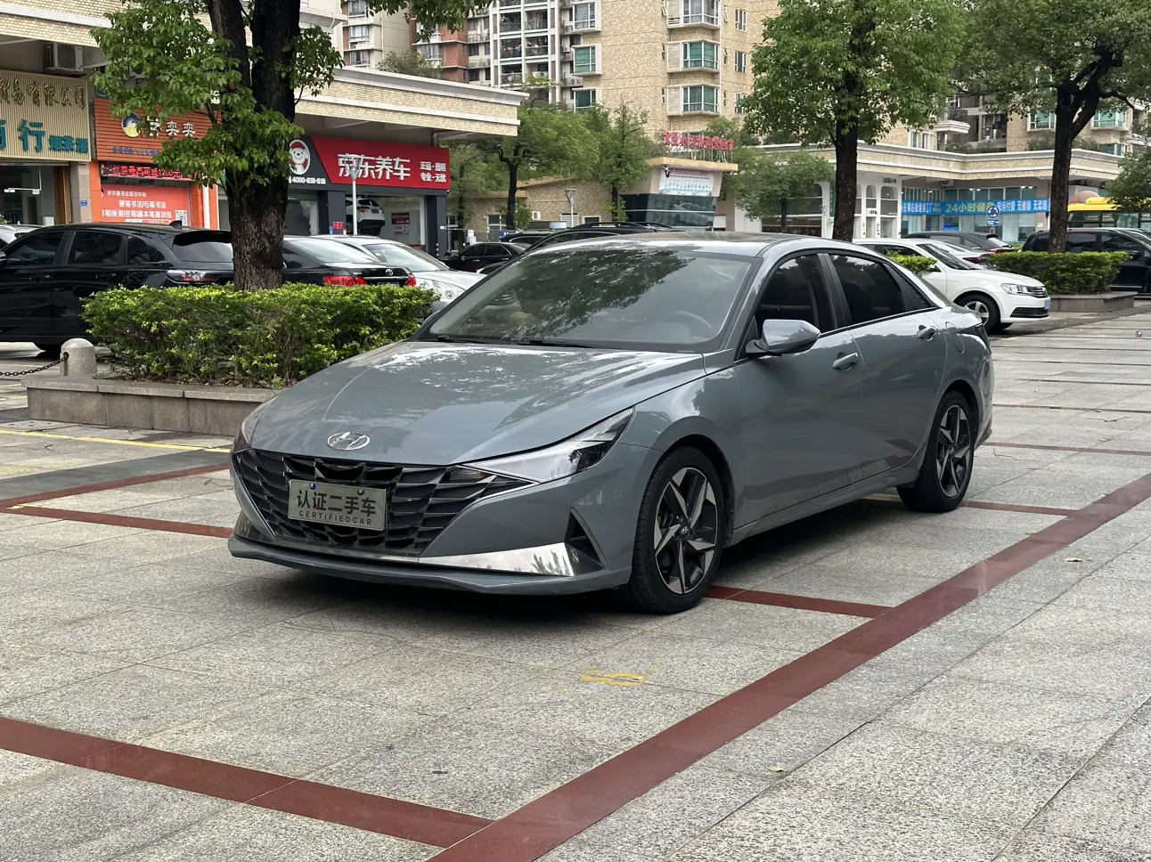Hyundai Elantra