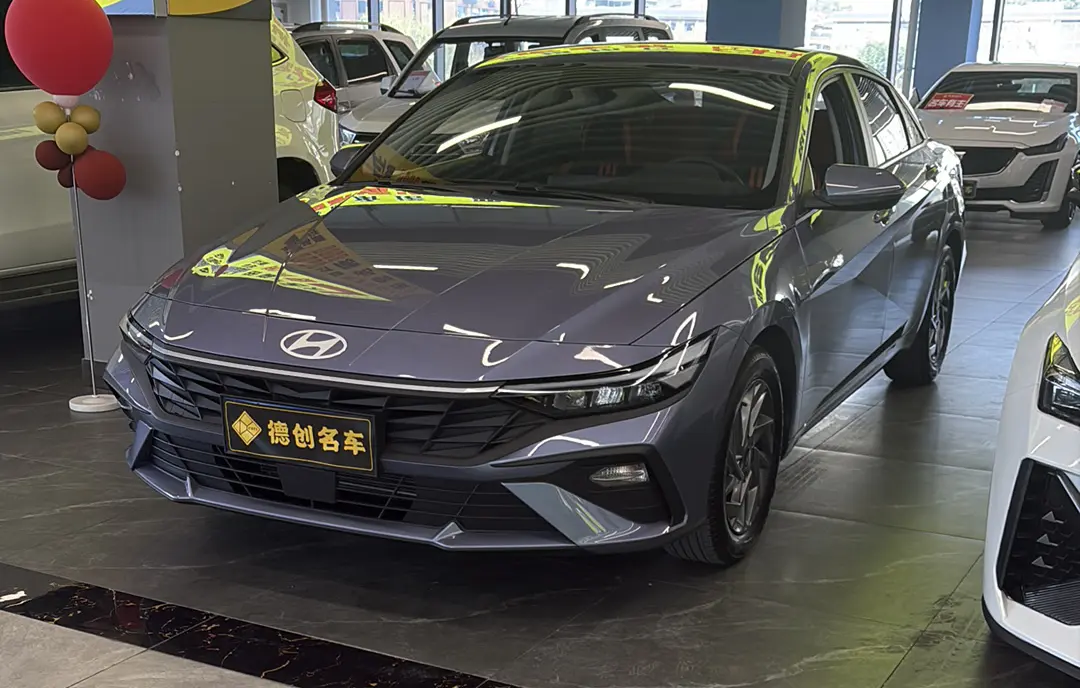 Hyundai Elantra
