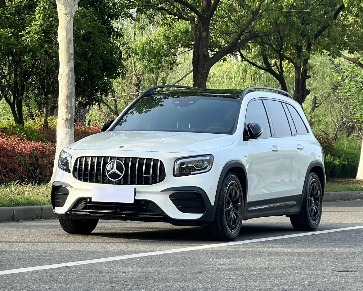 Mercedes-Benz GLB AMG