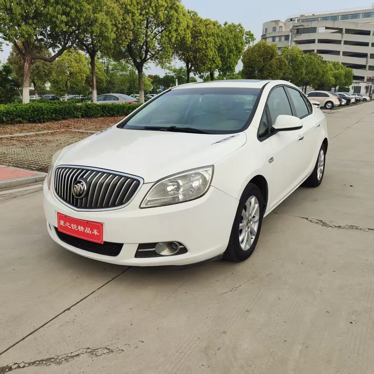 Buick Yinglang