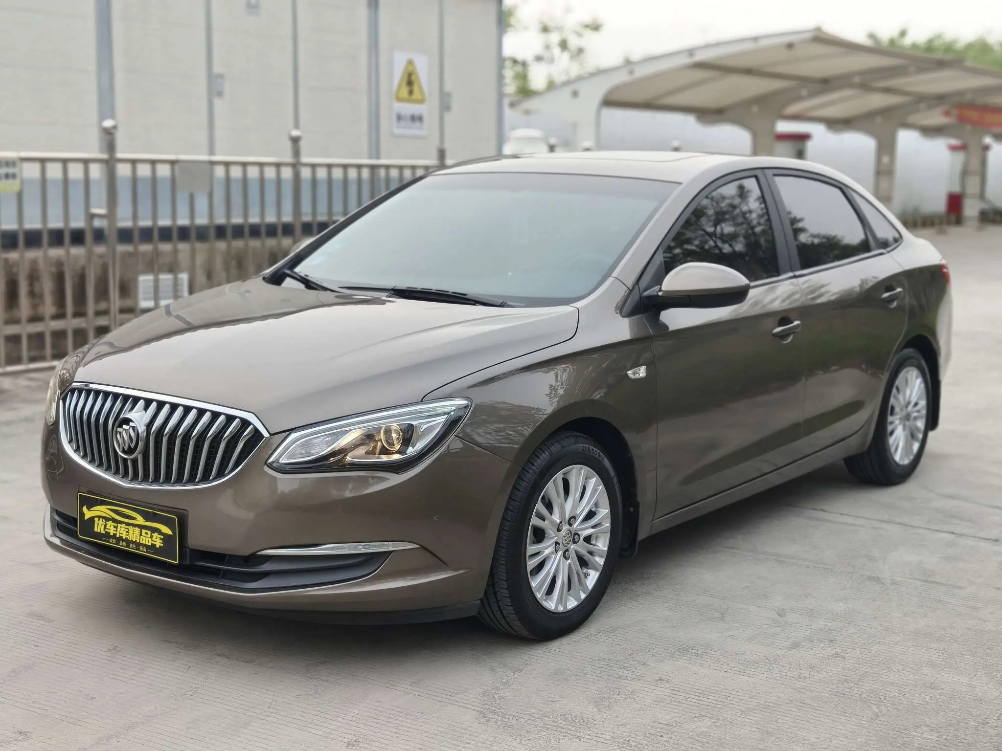Buick Yinglang