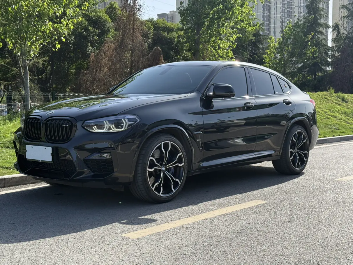BMW X4 M