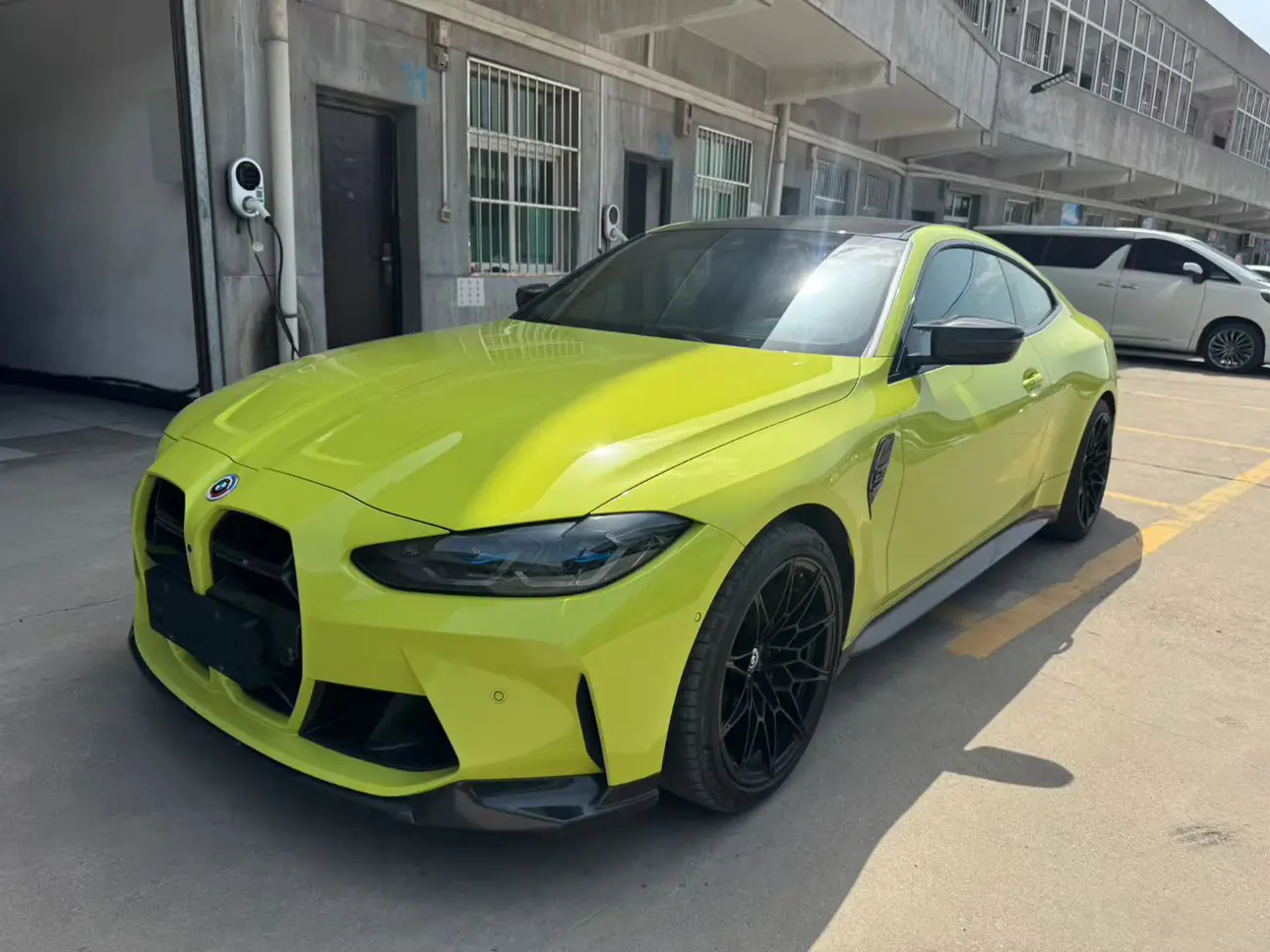 BMW M4