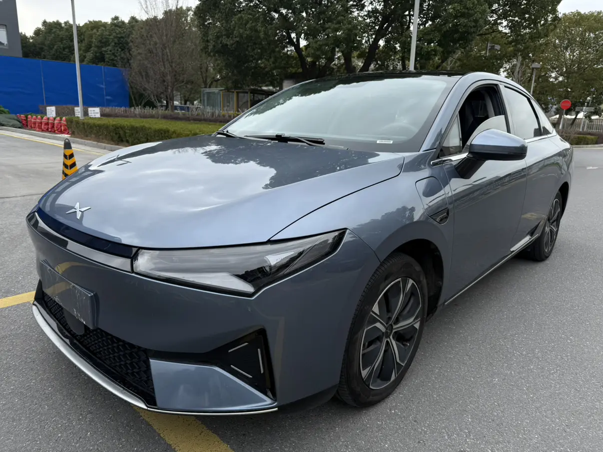 Xpeng P5