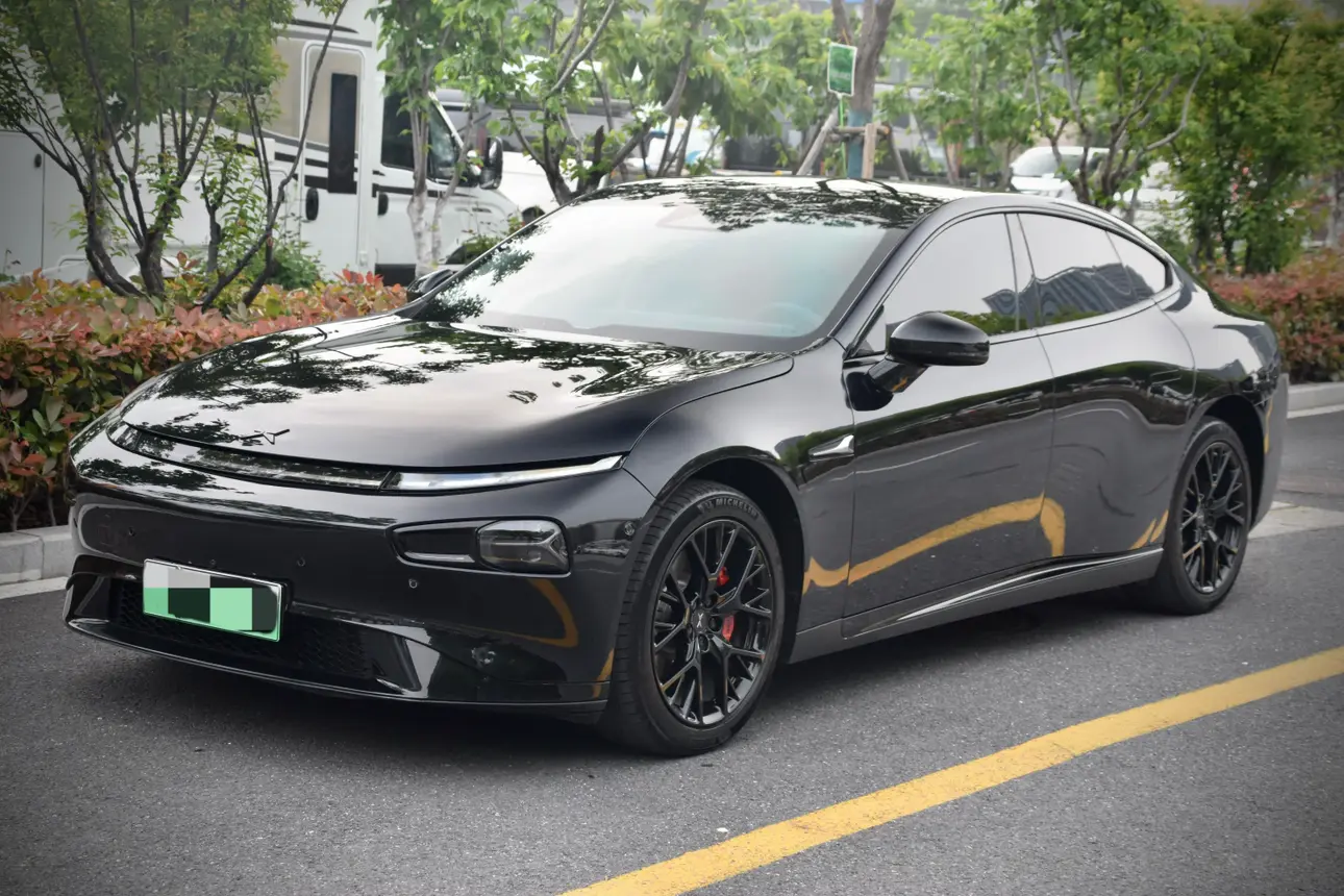 Xpeng P7