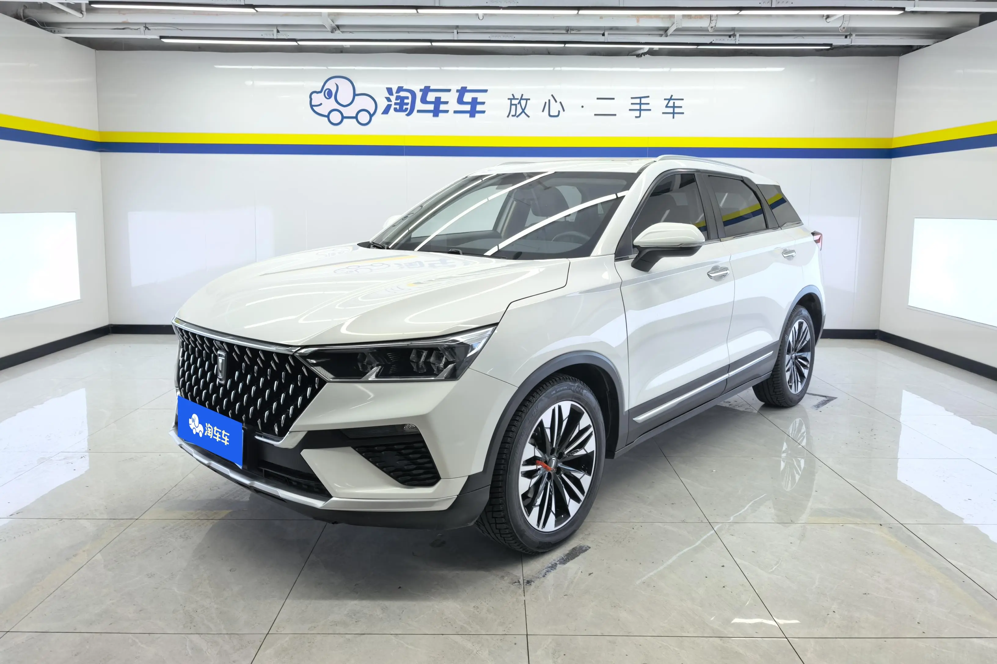 FAW Bestune T77