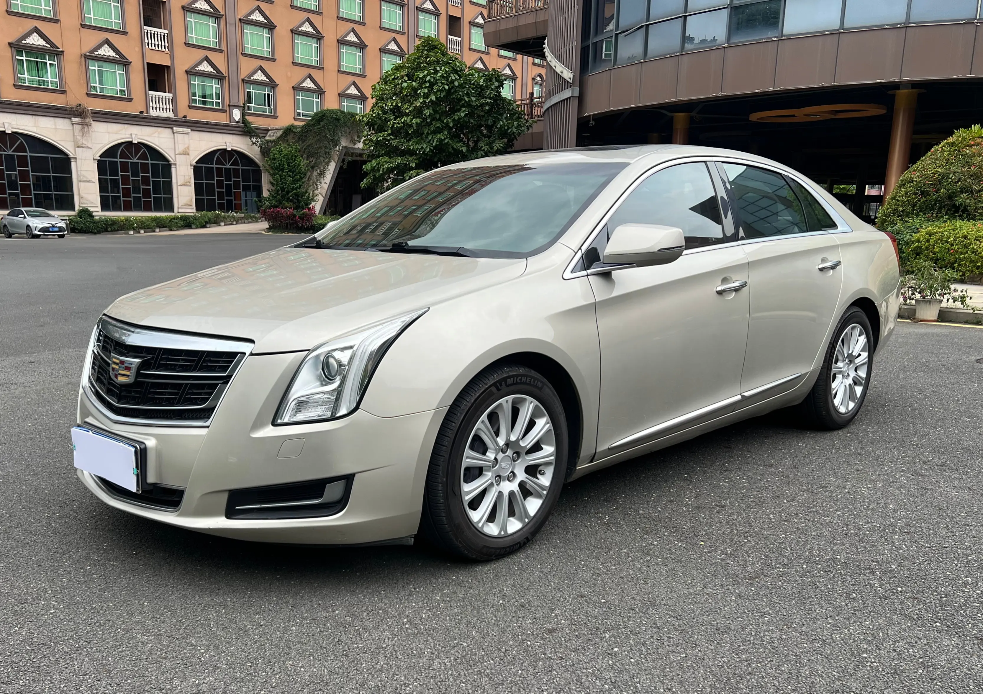 Cadillac XTS