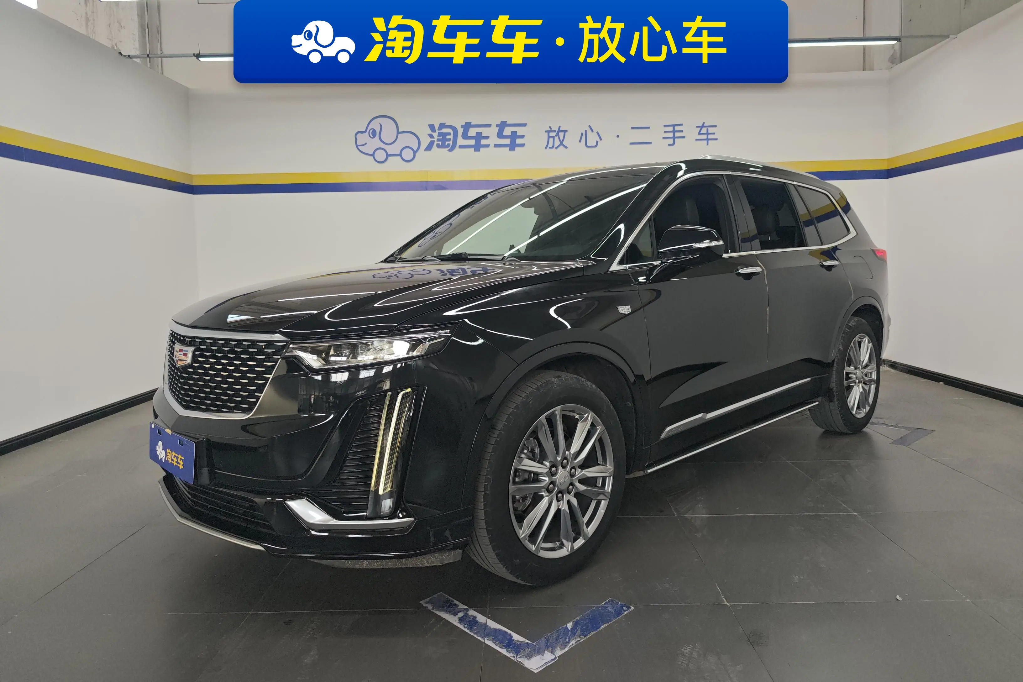 Cadillac XT6