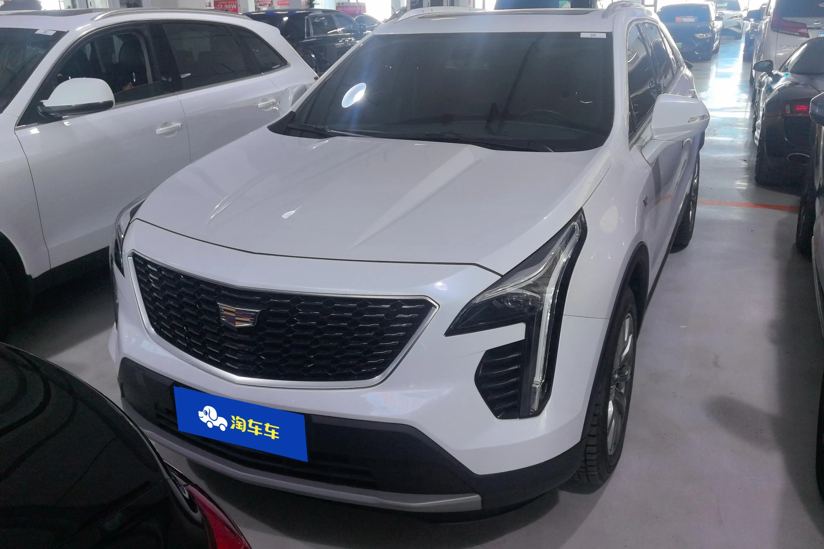 Cadillac XT4